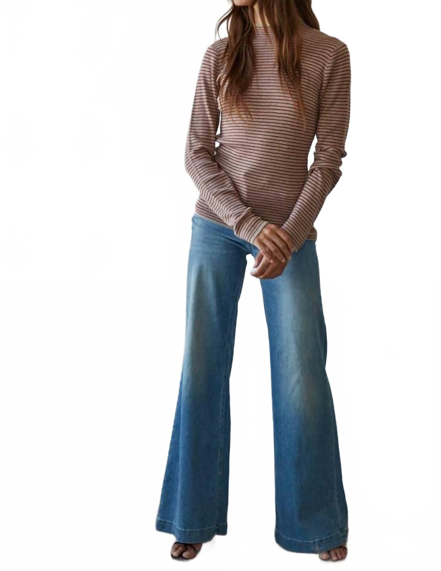 Knit Sweater Striped Mock Neck Top In Taupe Red
