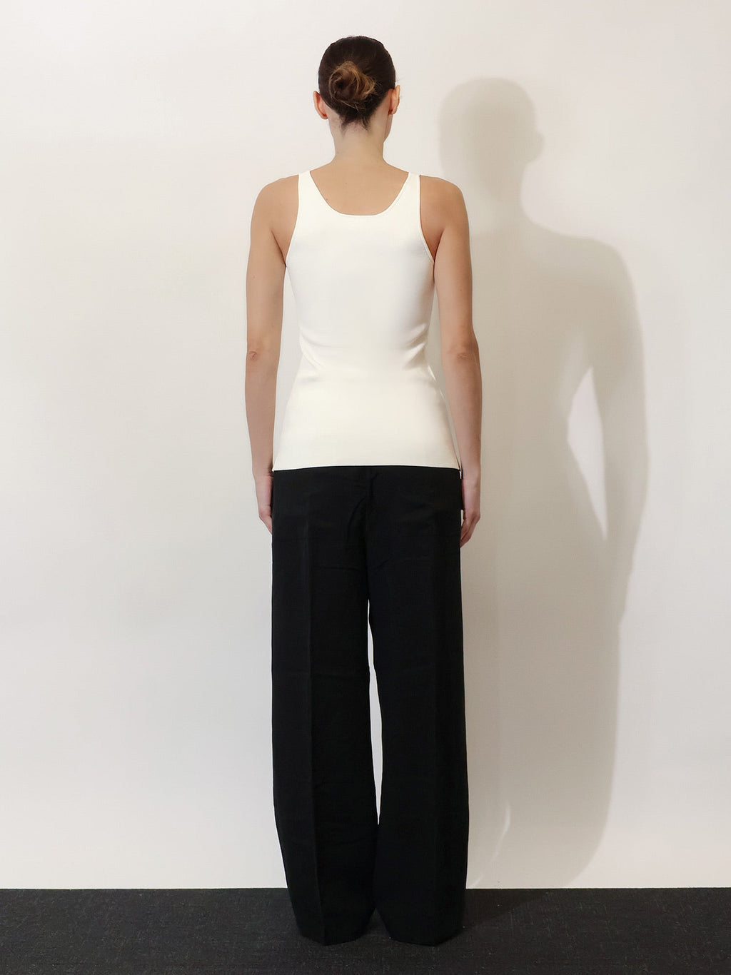 Toteme Women Linen And Lyocell Blend Trousers