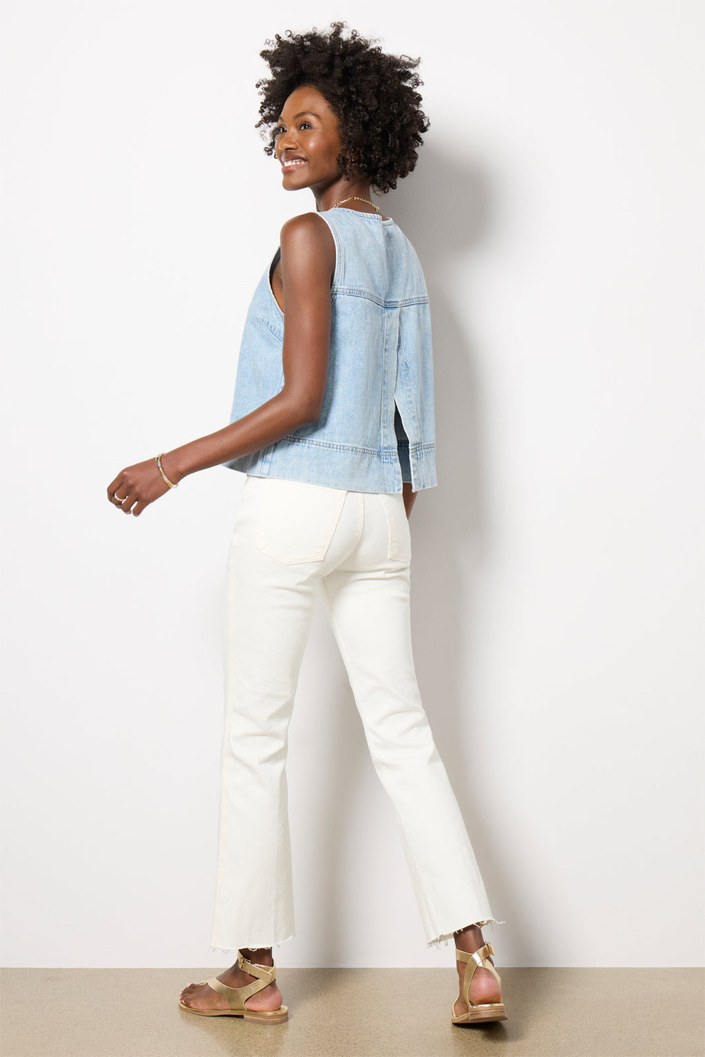 Women's Standard Kick Flare Jeans