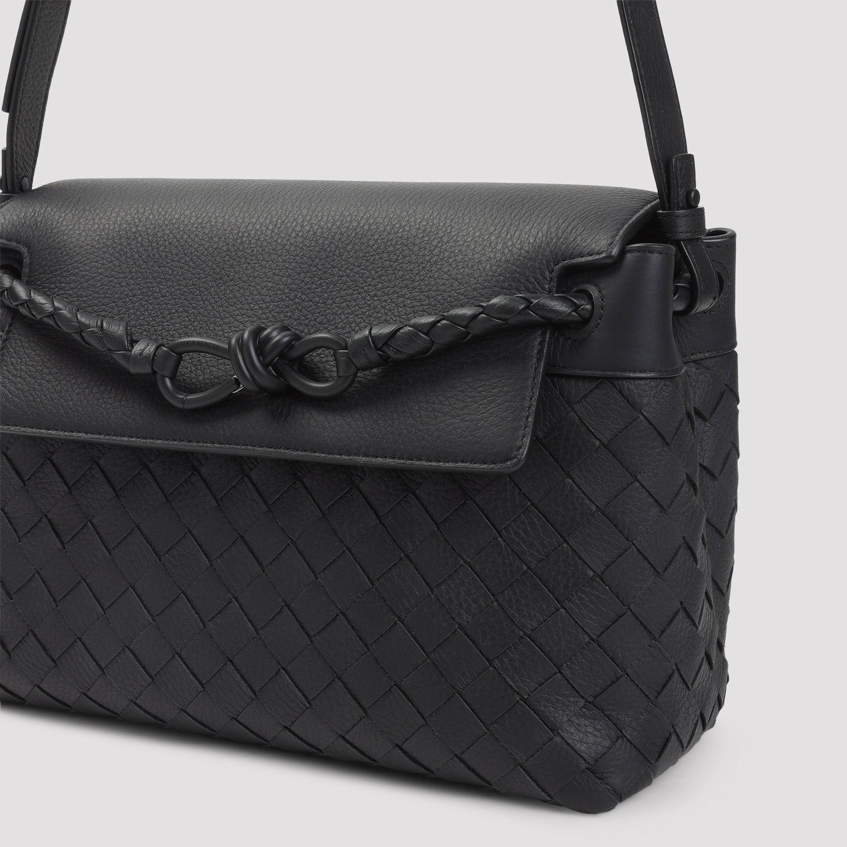 Bottega Veneta Small Andiamo Messenger Gummy Unisex