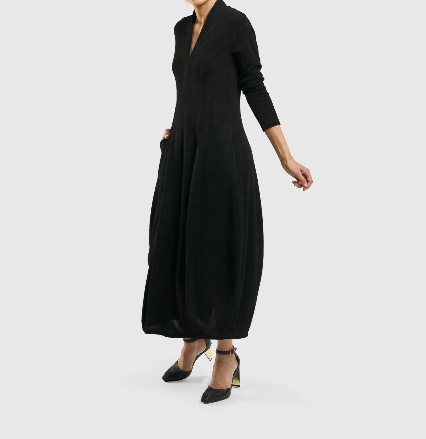 Elvira Cocoon Dress In Black