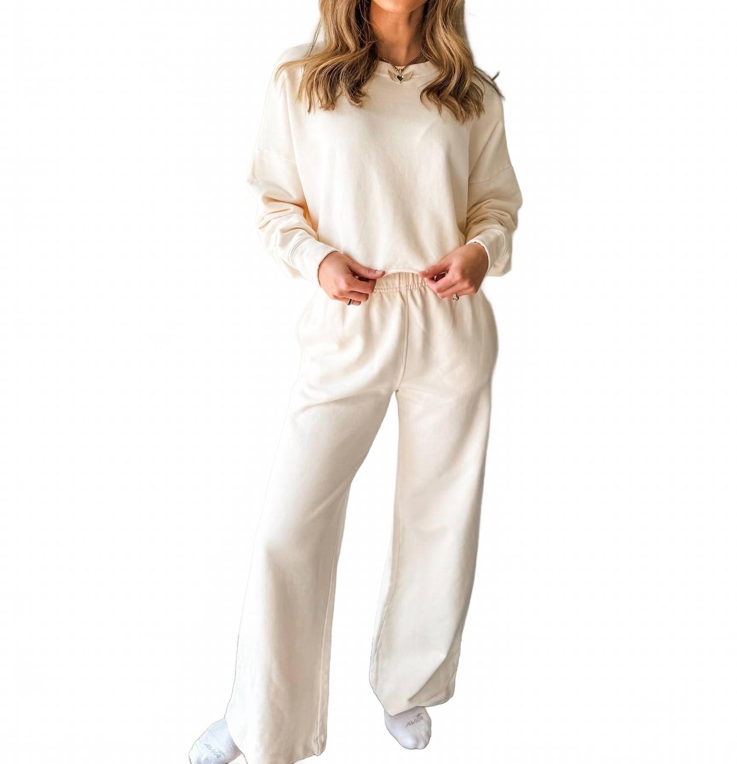 Off Duty Chic Set In White