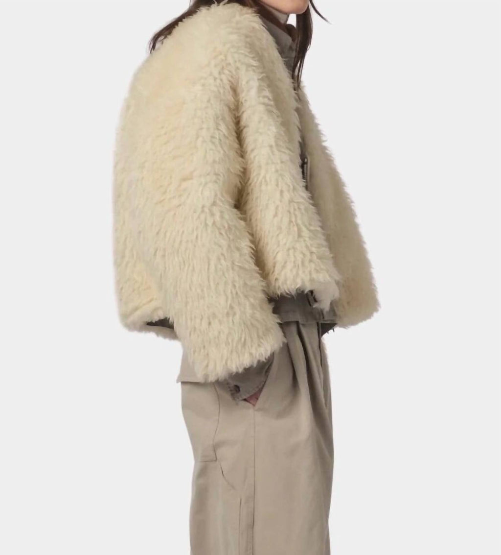 Shetland Alaska Fluff Jacket In Ecru