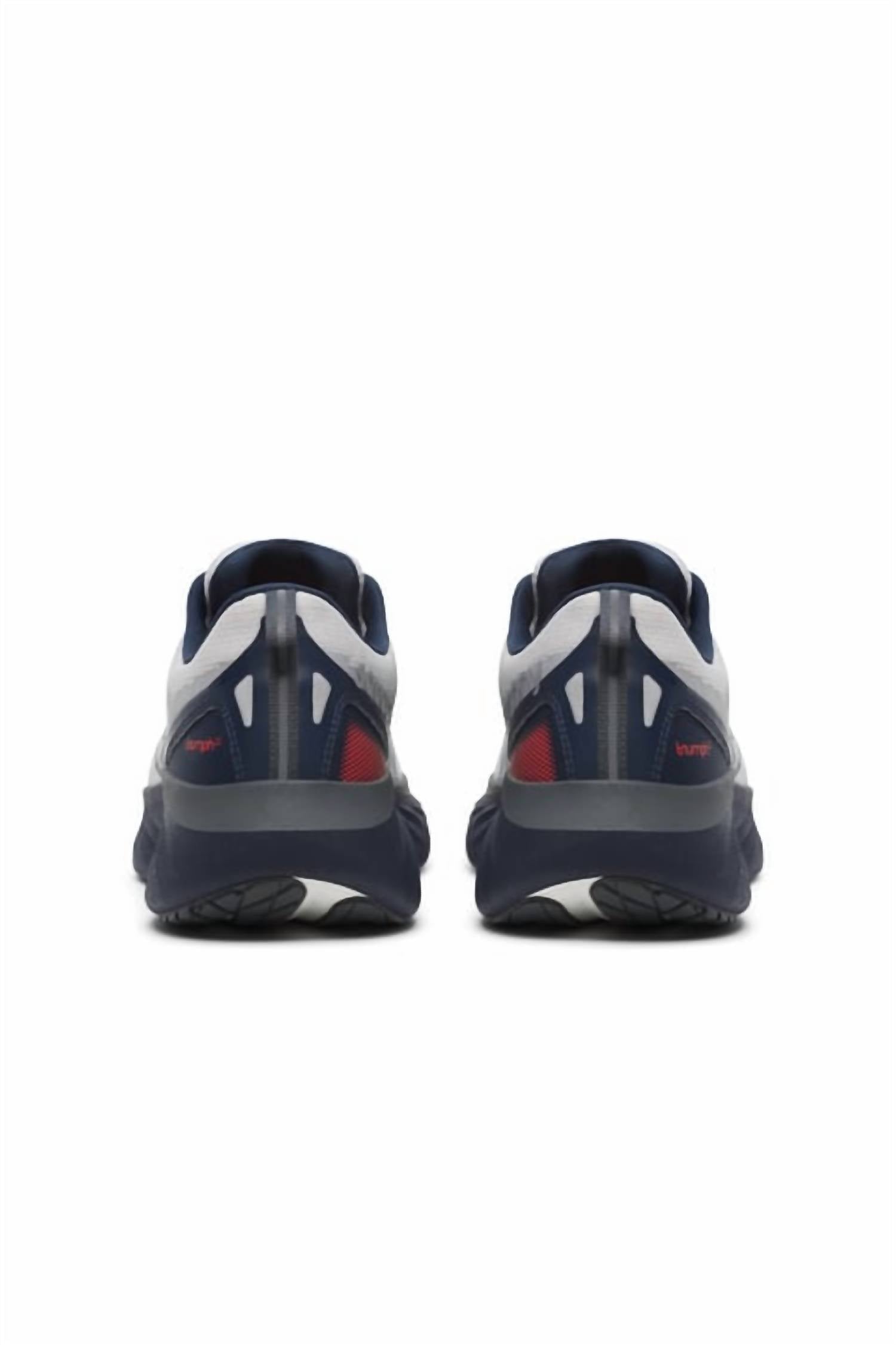 Men's Triumph 22 Running Shoes In Cloud Navy