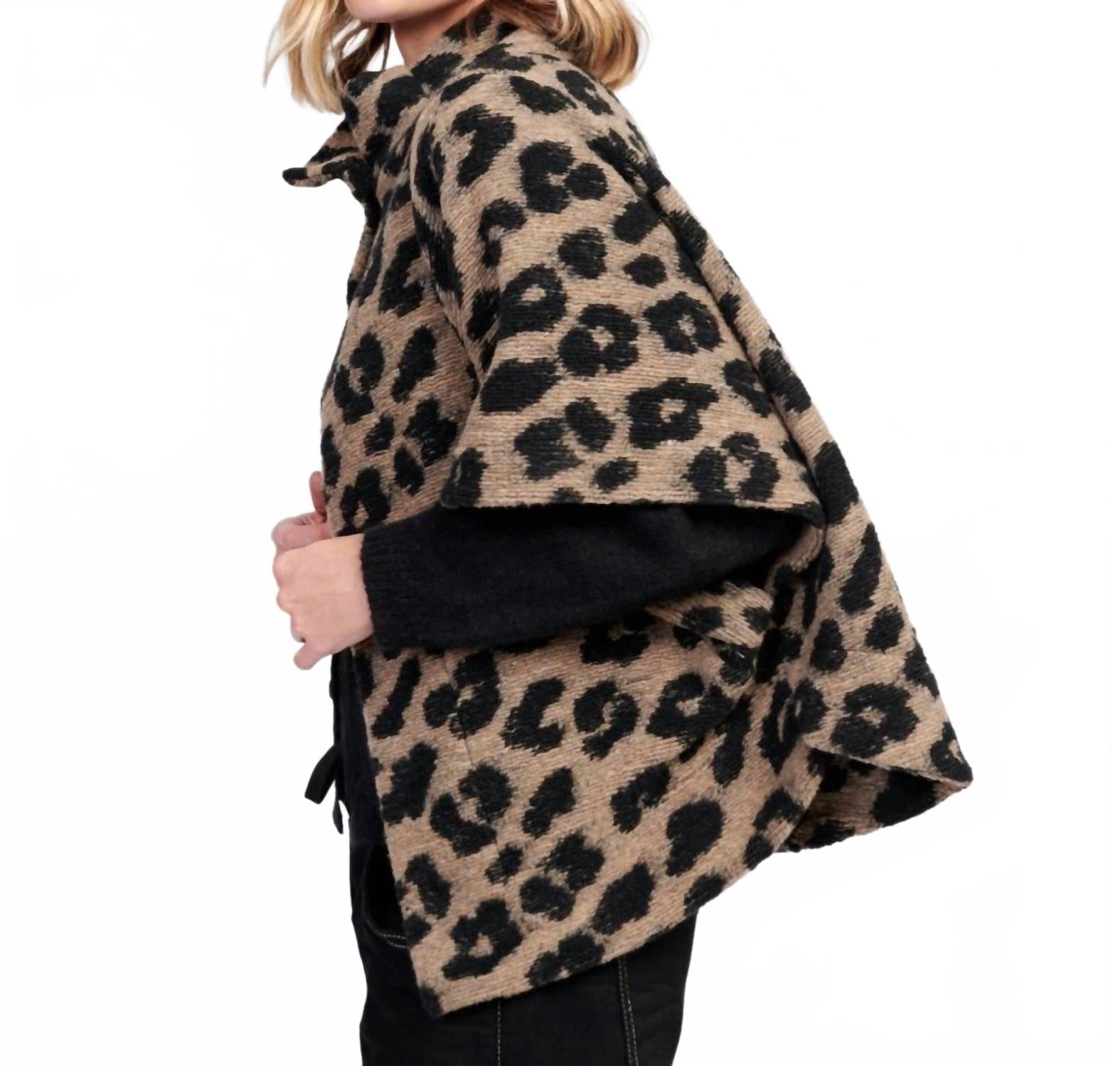 Panthera Cozy Cropped Jacket In Leopard