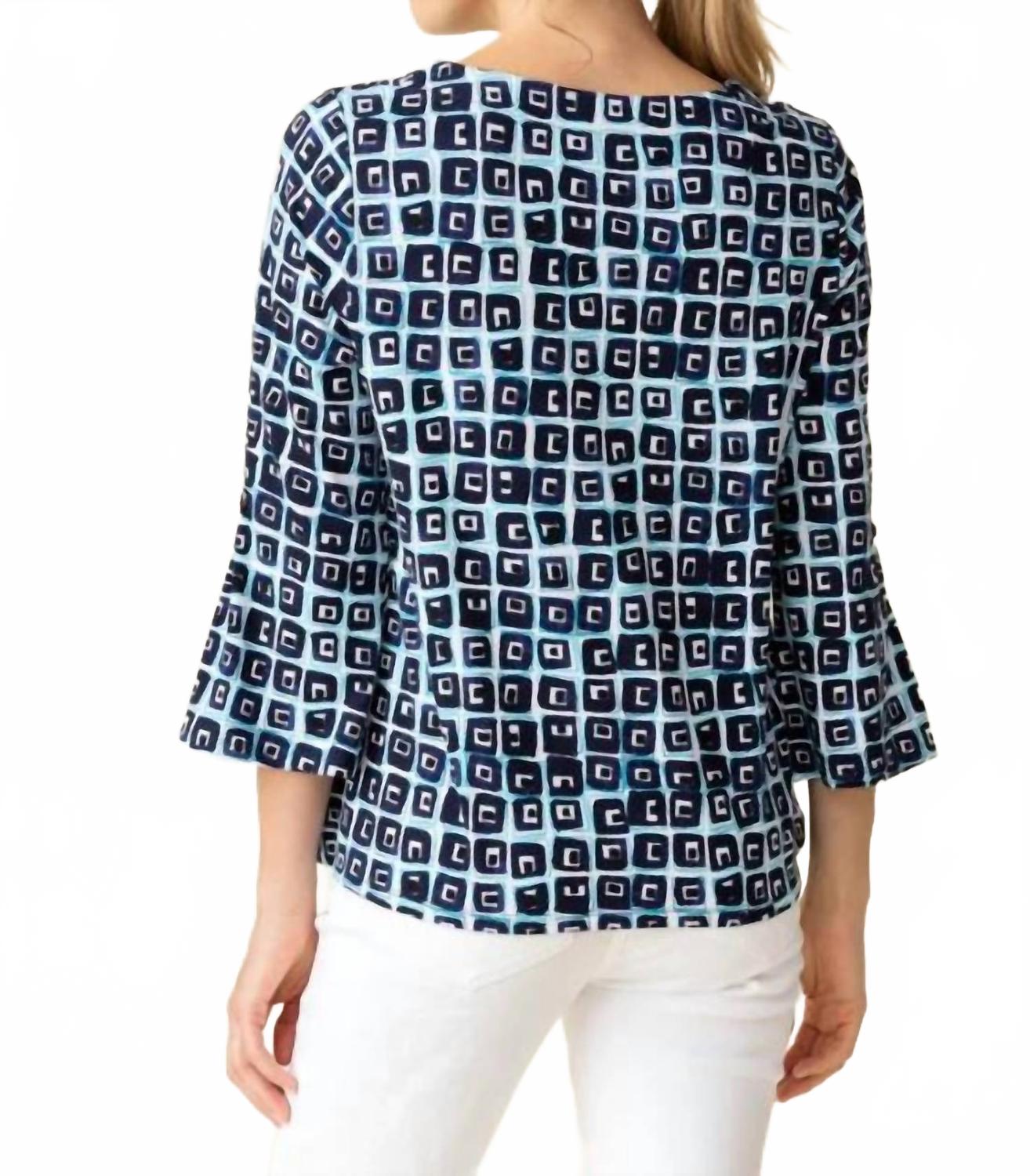 Core Travel Cubism Pleated Sleeve Tee Top In Navy