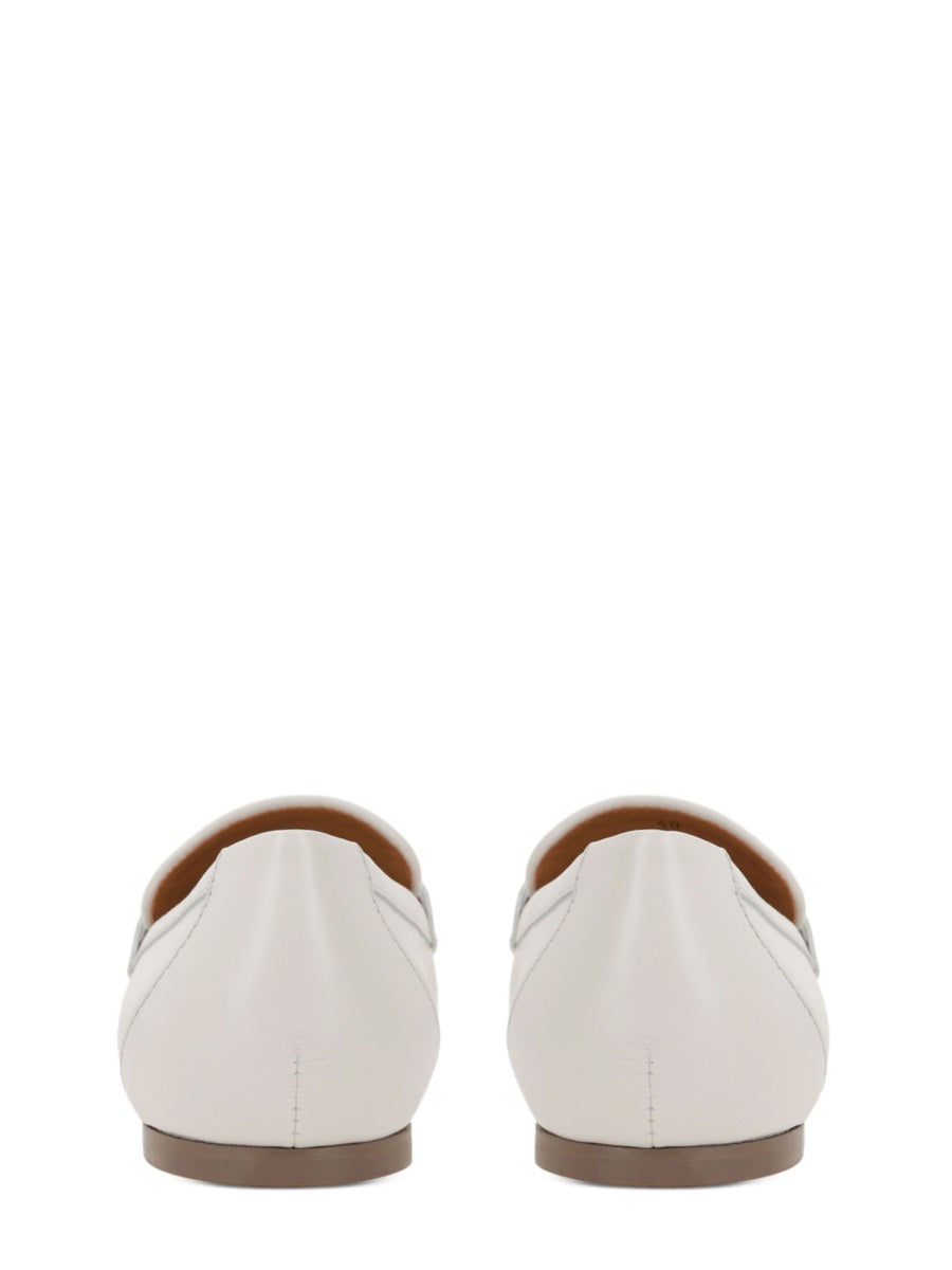 Leather Moccasins with Pointed Toe