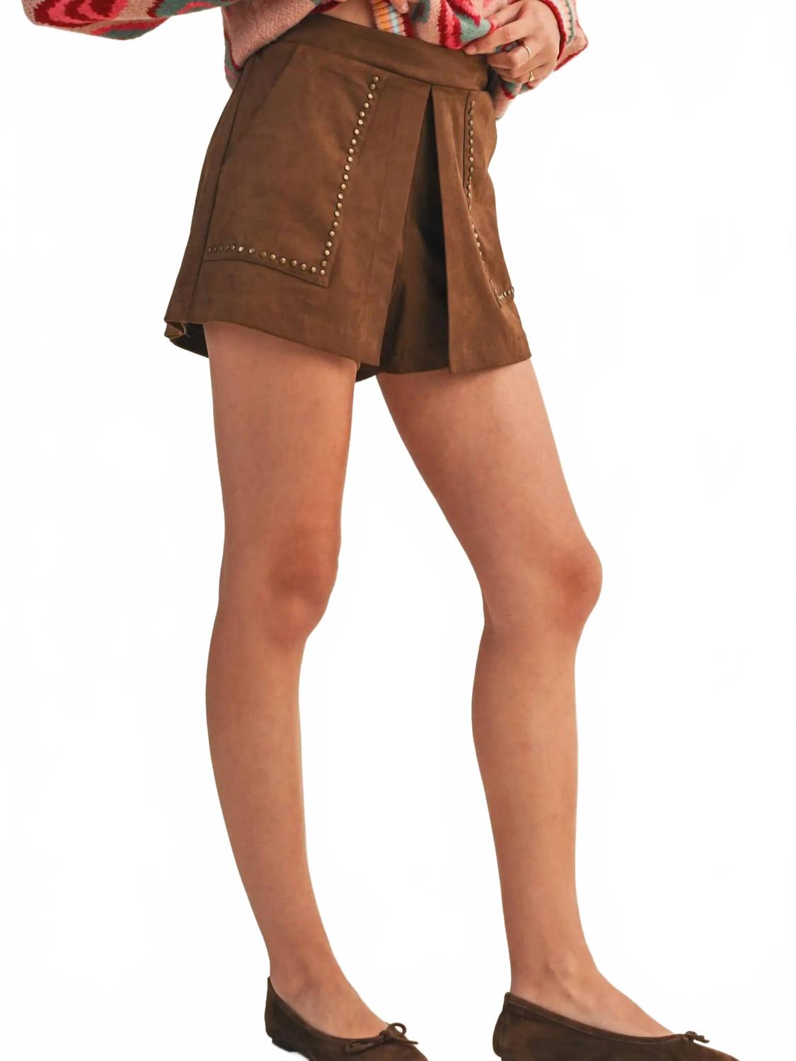 Outlaw Studded Pull-On Skort In Brown