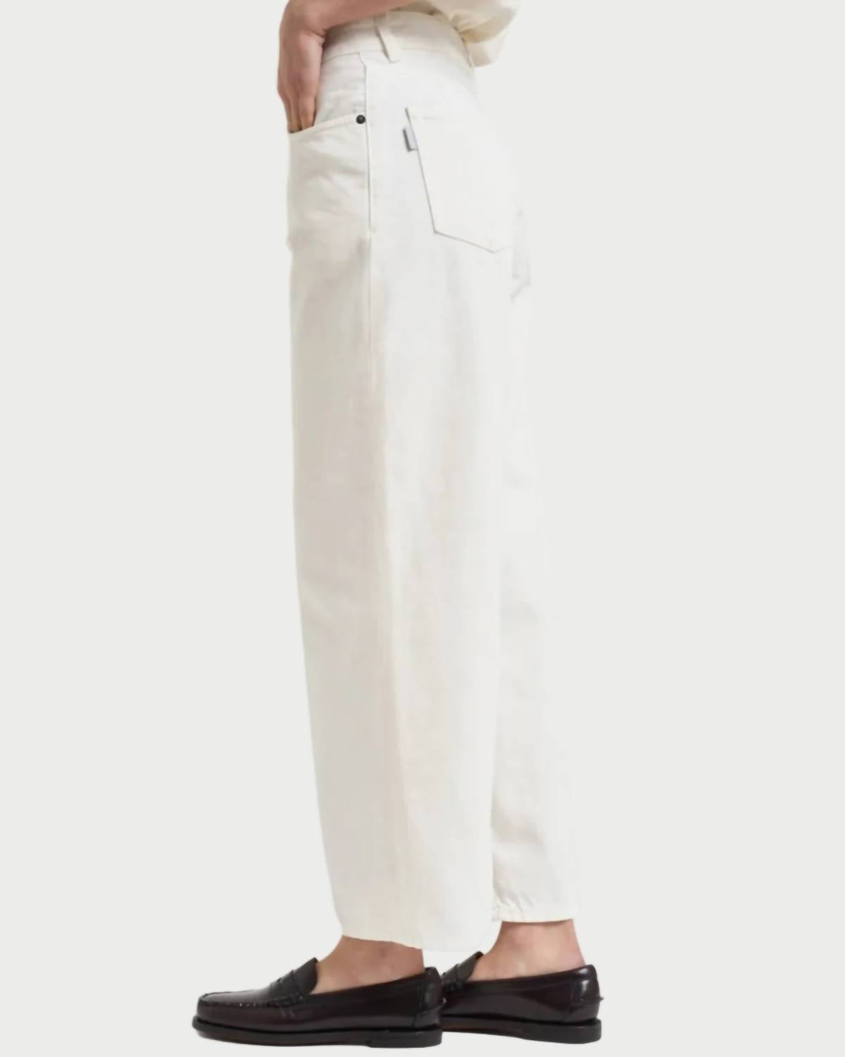 Betty Bull Jeans In Off White