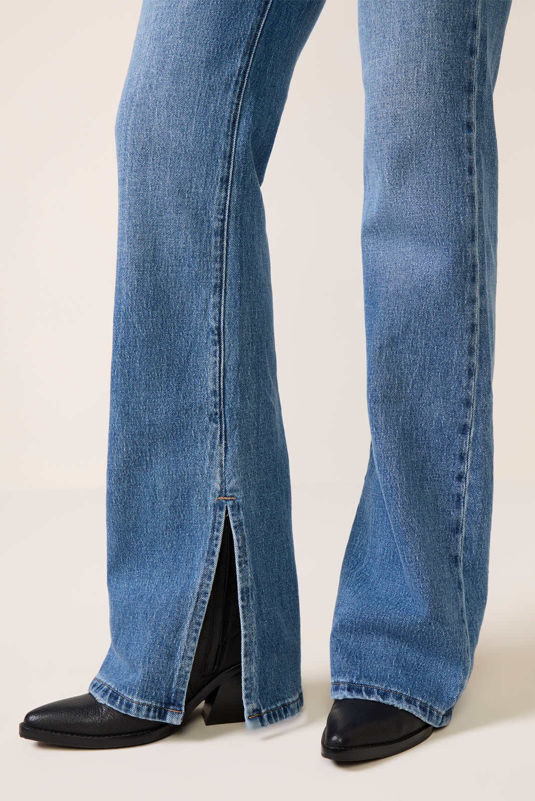 Women's Vintage Bootcut Jean 34'