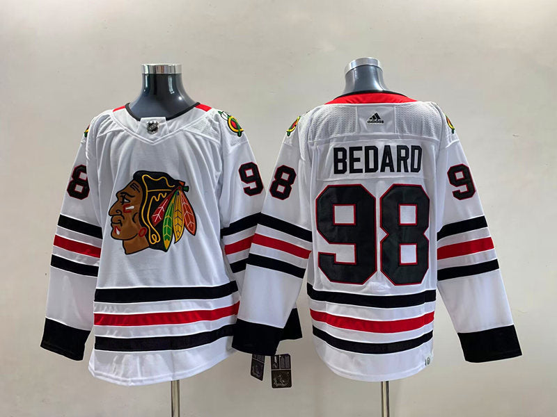 Men's Chicago Blackhawks Connor Bedard #98 White Away Breakaway Player jersey