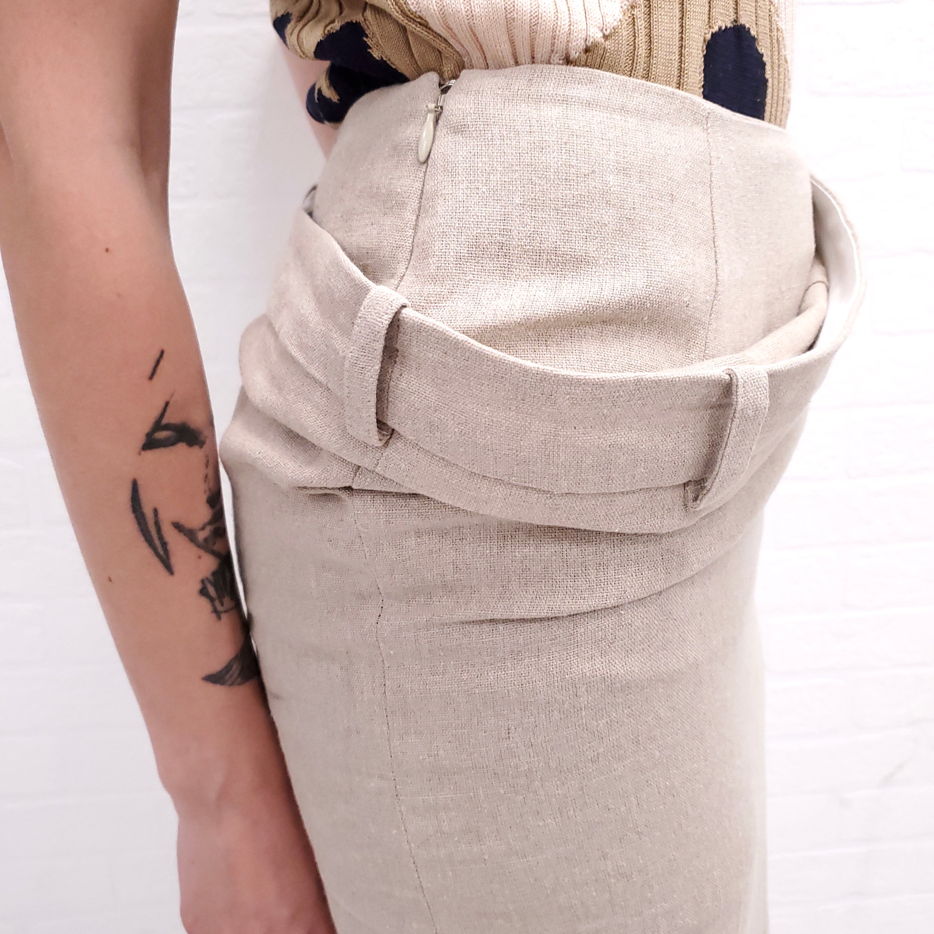 JACQUEMUS LA JUPE VELA SKIRT - SIZE 32