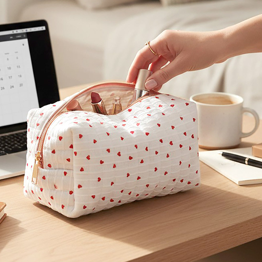 Heart Pattern Cosmetic Pouch Bag