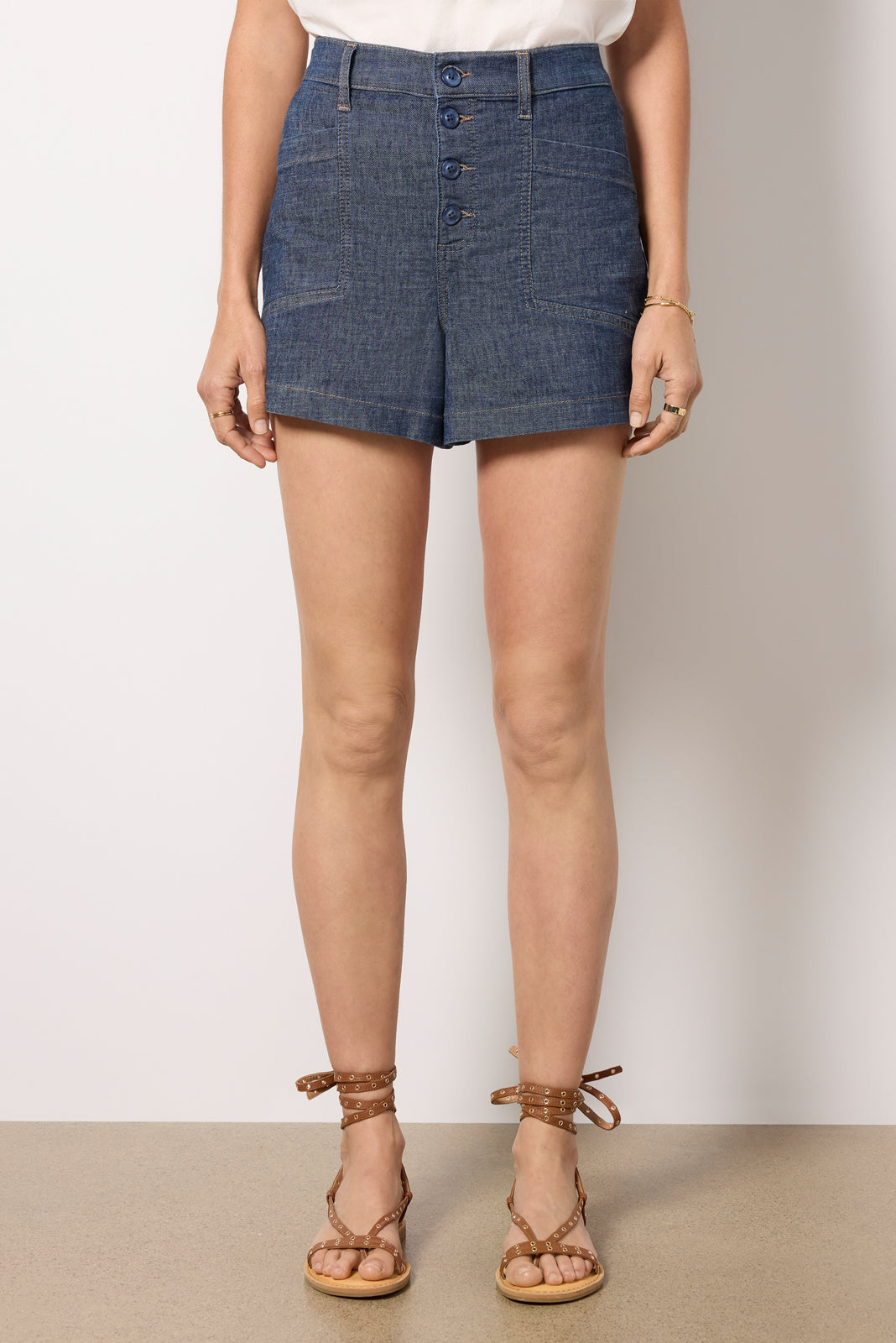 Women's Joelle Stretch Linen Short