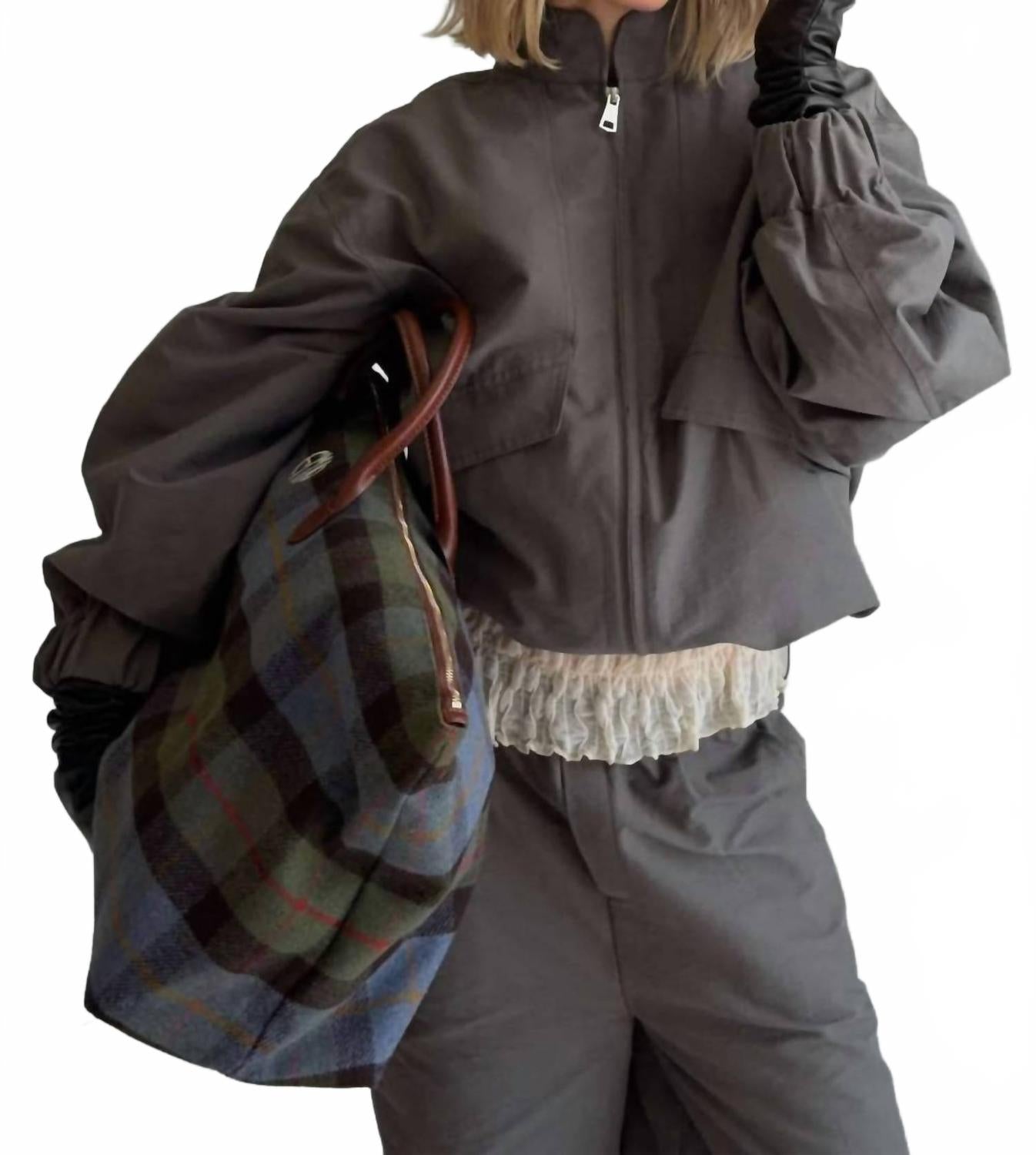 Sable Anorak Jacket In Charcoal