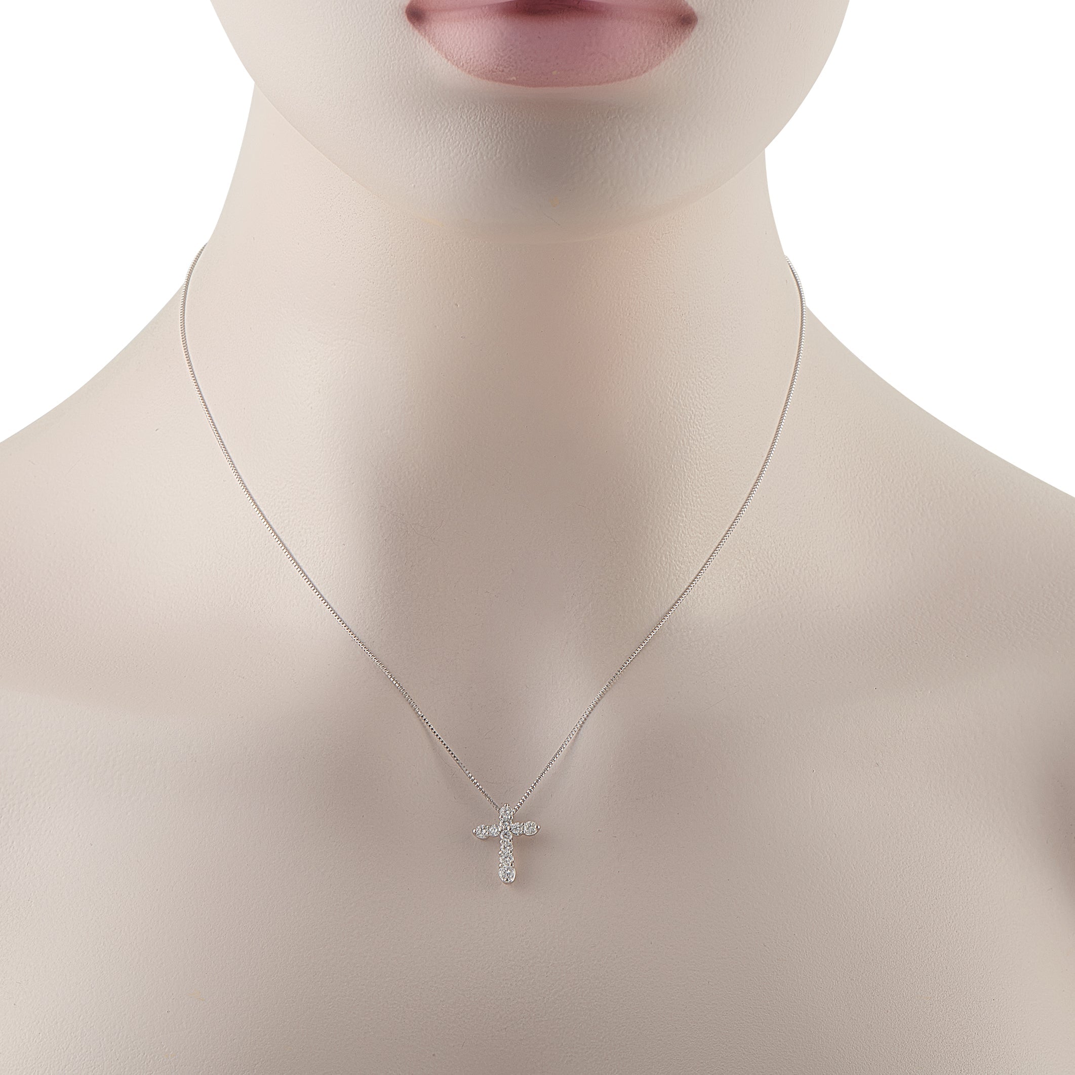 LB Exclusive Platinum 0.50ct Diamond Cross Pendant Necklace MF28-041326