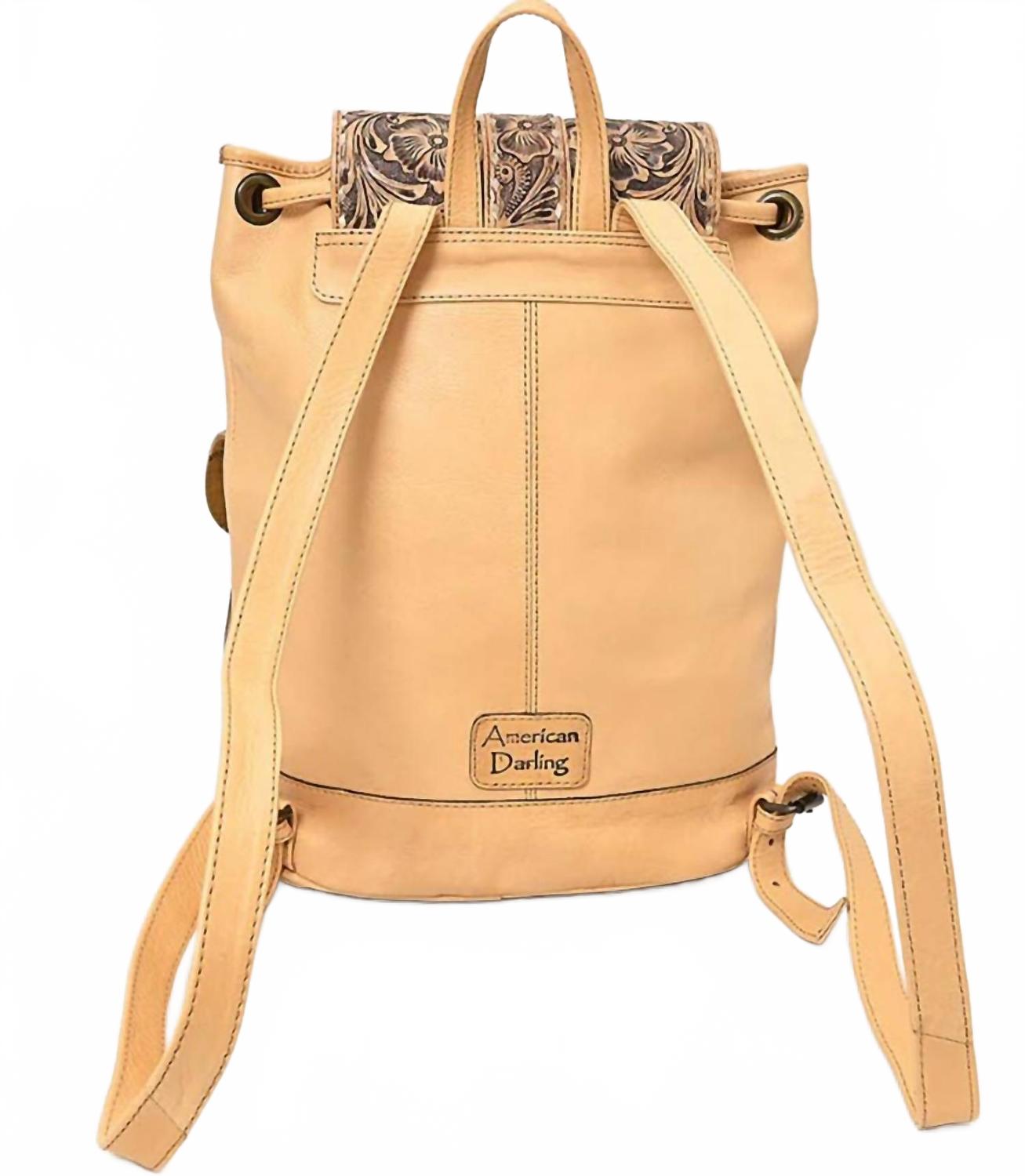 Women's Chic Backpack In Tan