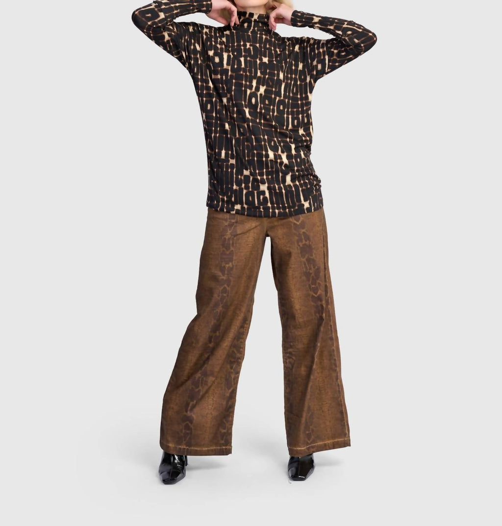 Neula Mockneck Top In Matrix