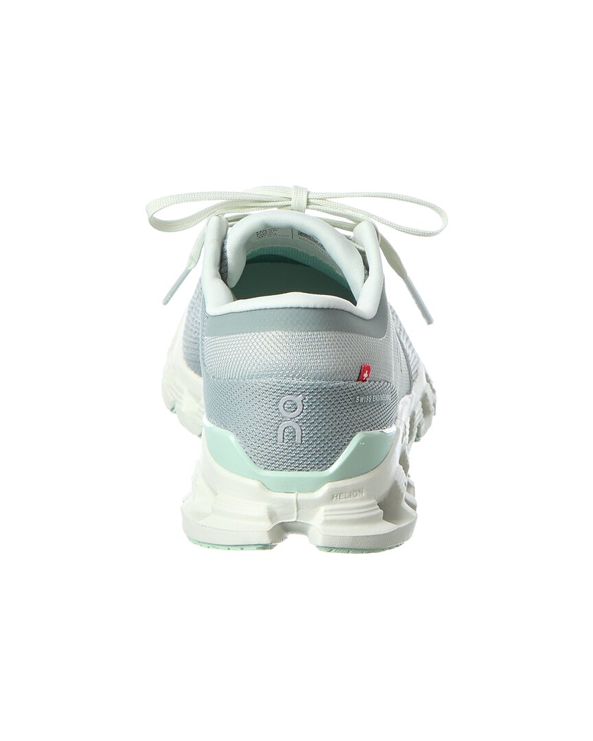 On Running Cloud X 4 Sneaker