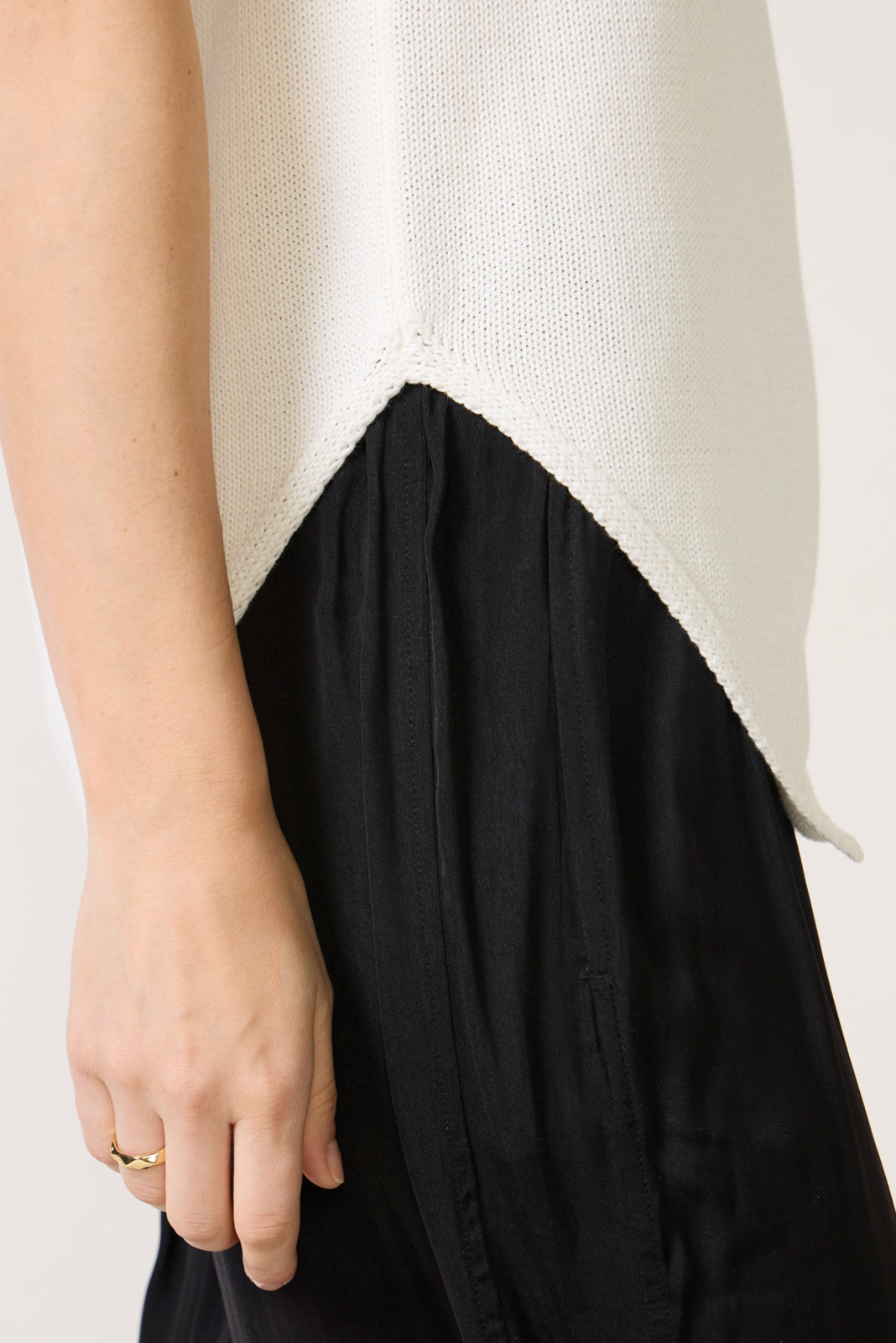 Women's Demi Sleeveless Asymmetrical Sweater Top