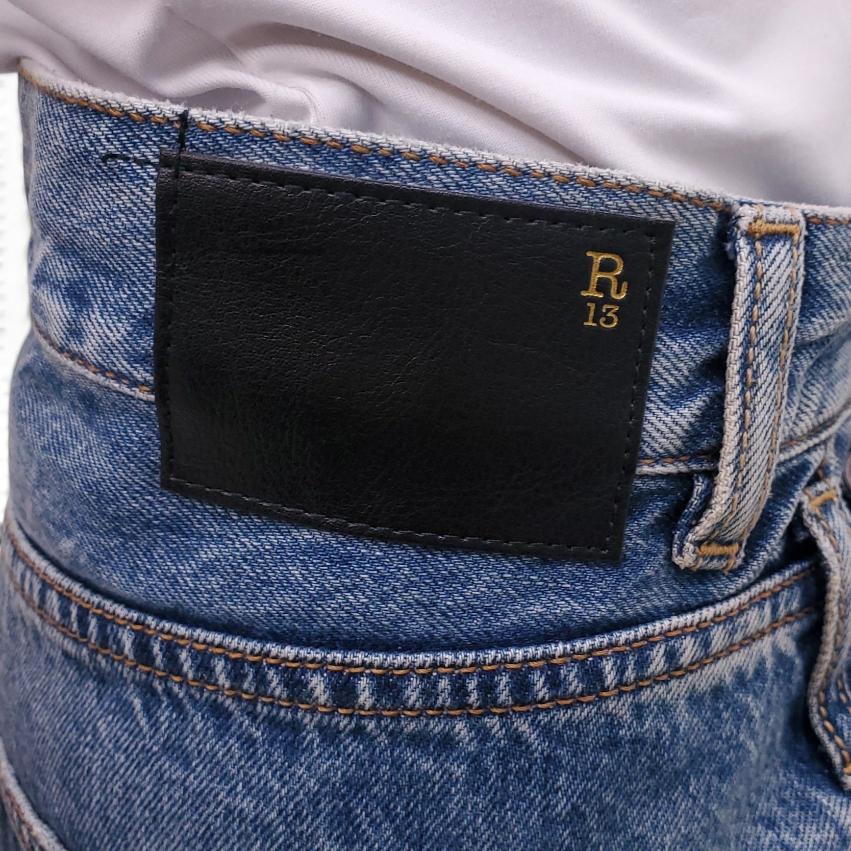R13 CROSSOVER JEANS - SIZE 31