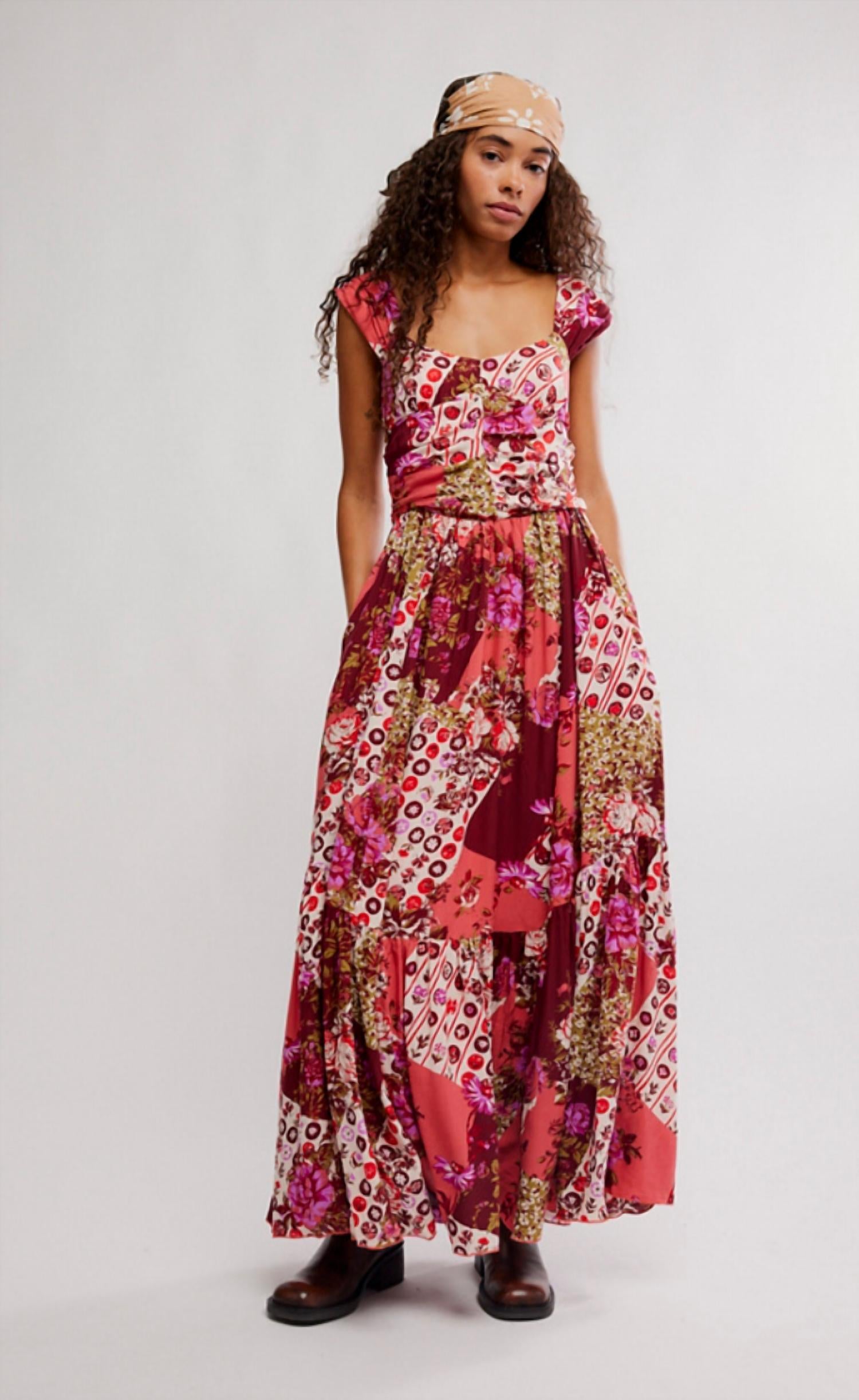 Asha Maxi Dress In Strawberry Combo