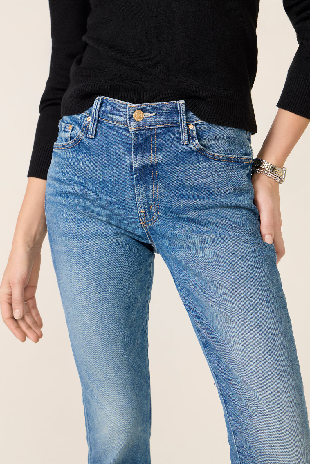 Women's The Outsider Sneak Jeans
