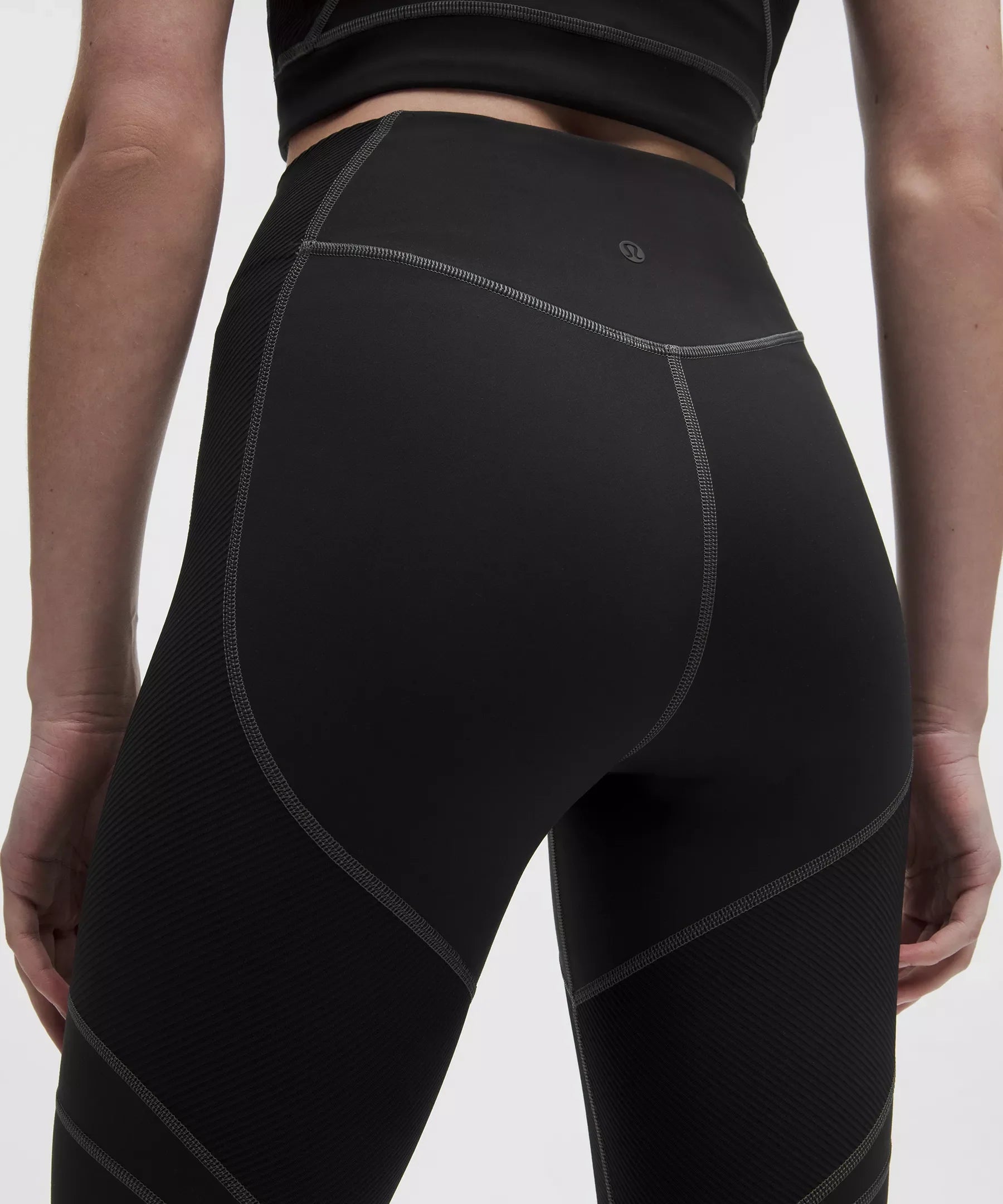 Everlux Panelled High-Rise Tight 25"