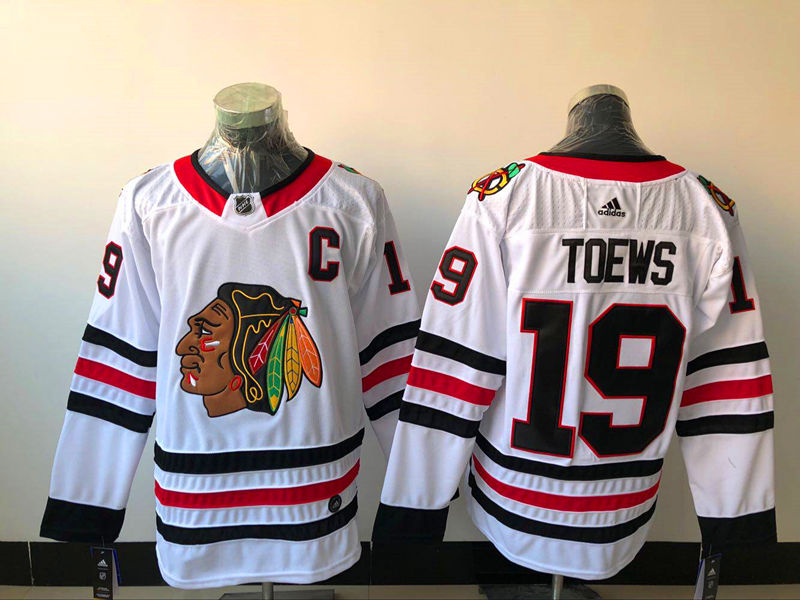 Men's Chicago Blackhawks Jonathan Toews #19 White Breakaway Player jersey