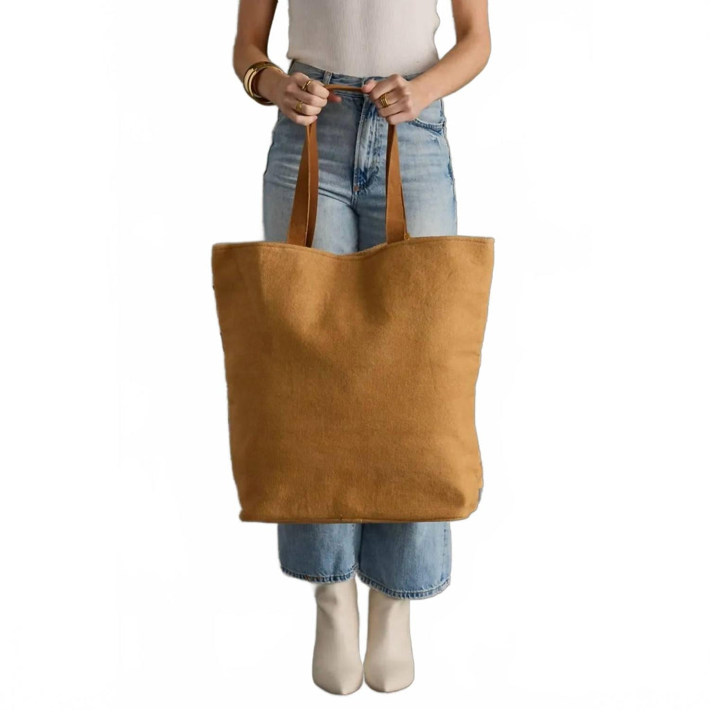 Canyon Stripe Tote In Beige