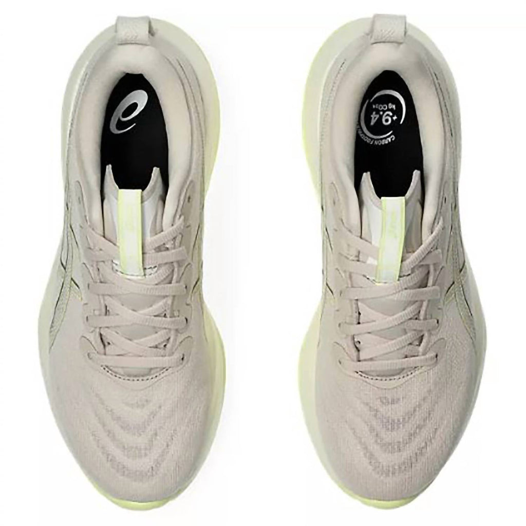 Women's Gel Cumulus 27 Shoe In Mineral Beige/huddle Yellow