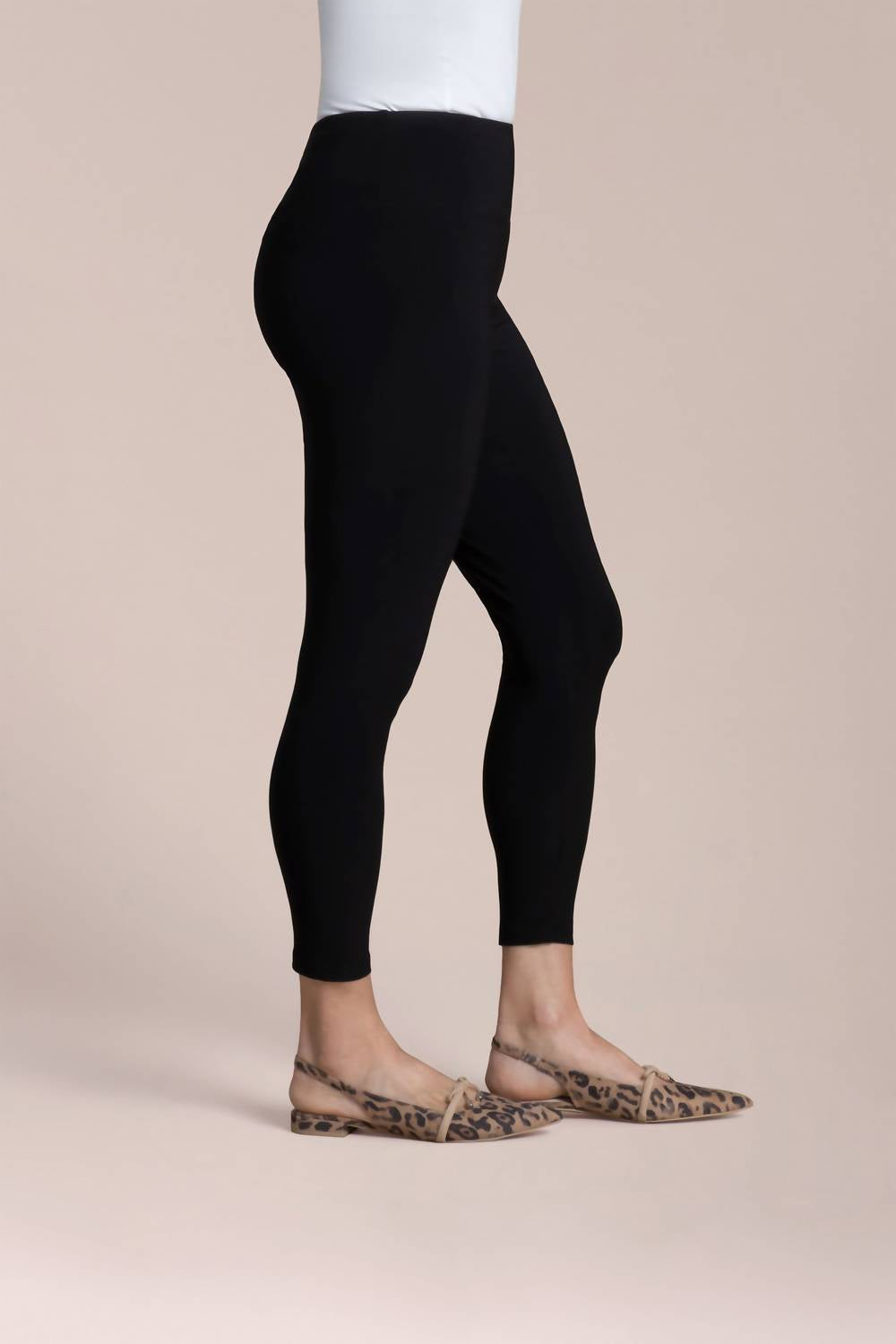 Nu Yoke Legging In Black