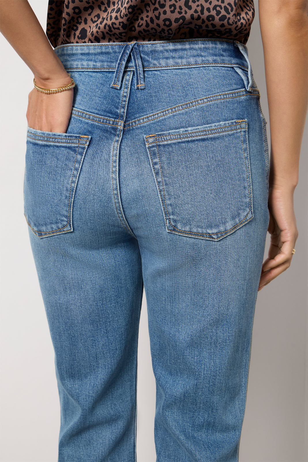 Women's Standard Kick Flare Jeans