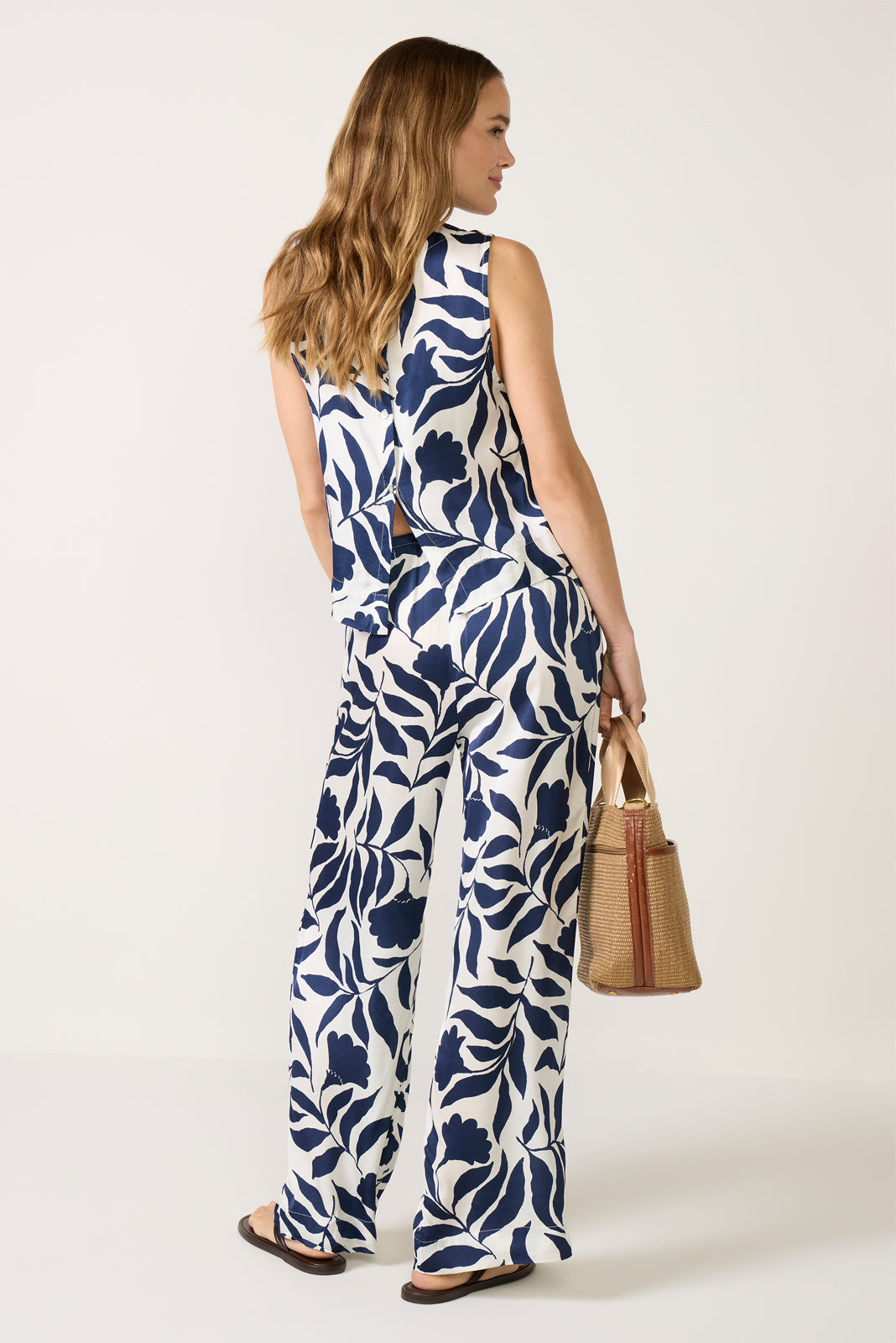 Women's Drawcord Flowy Pants