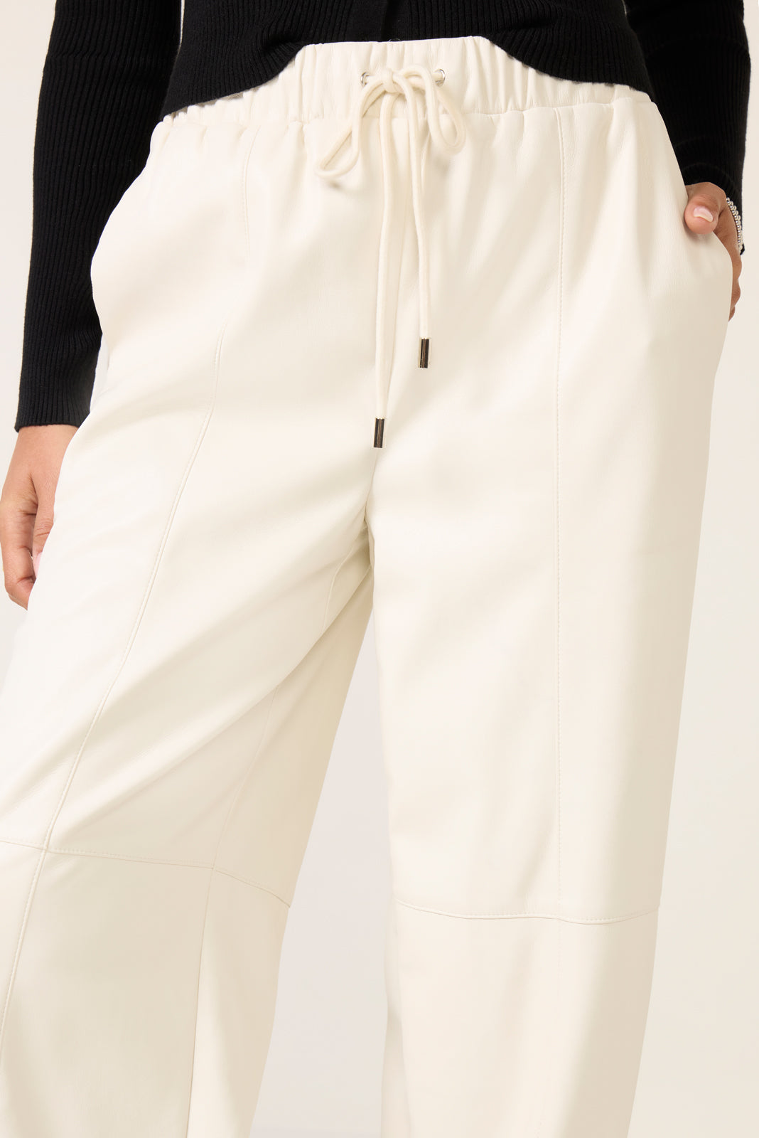 Women's Vegan Jordan Straight Pants