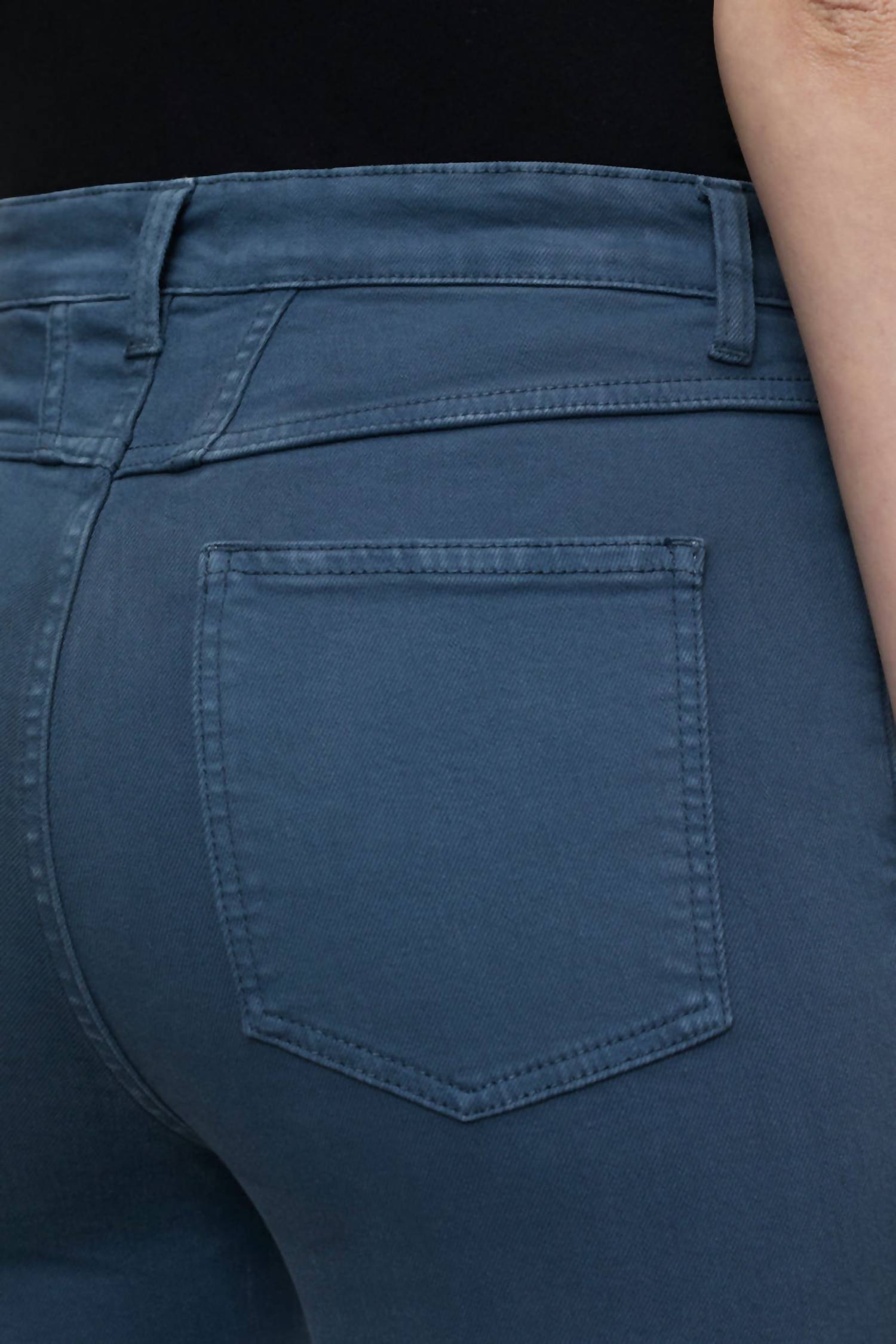 Hi-Sun Cropped Jeans In Graphite Blue