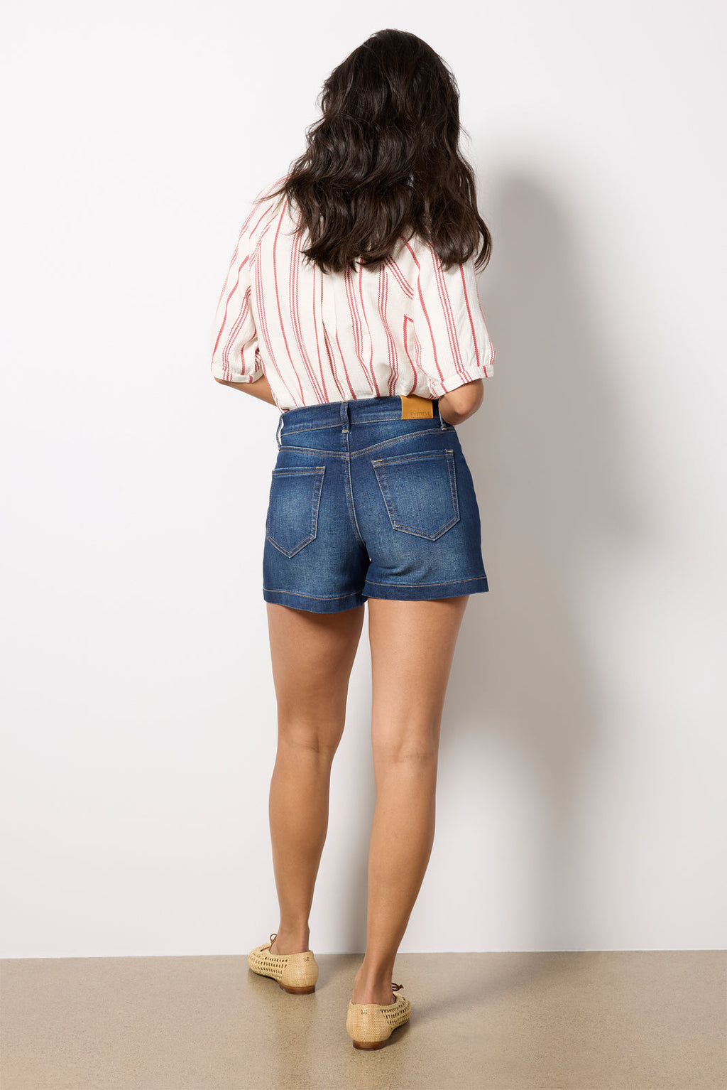Women's Ever Seamed Short