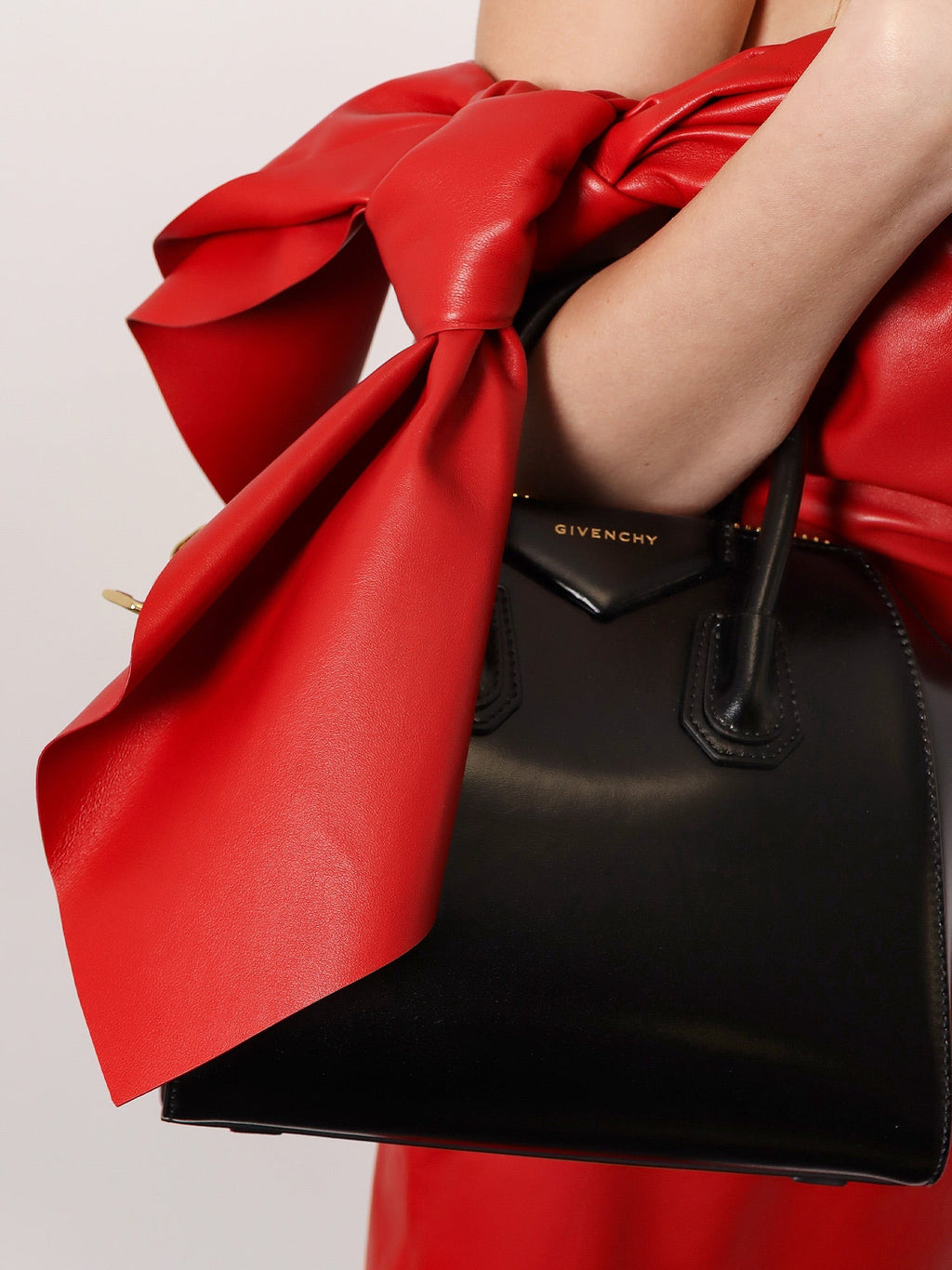 Givenchy Women Antigona Mini Leather Crossbody Bag