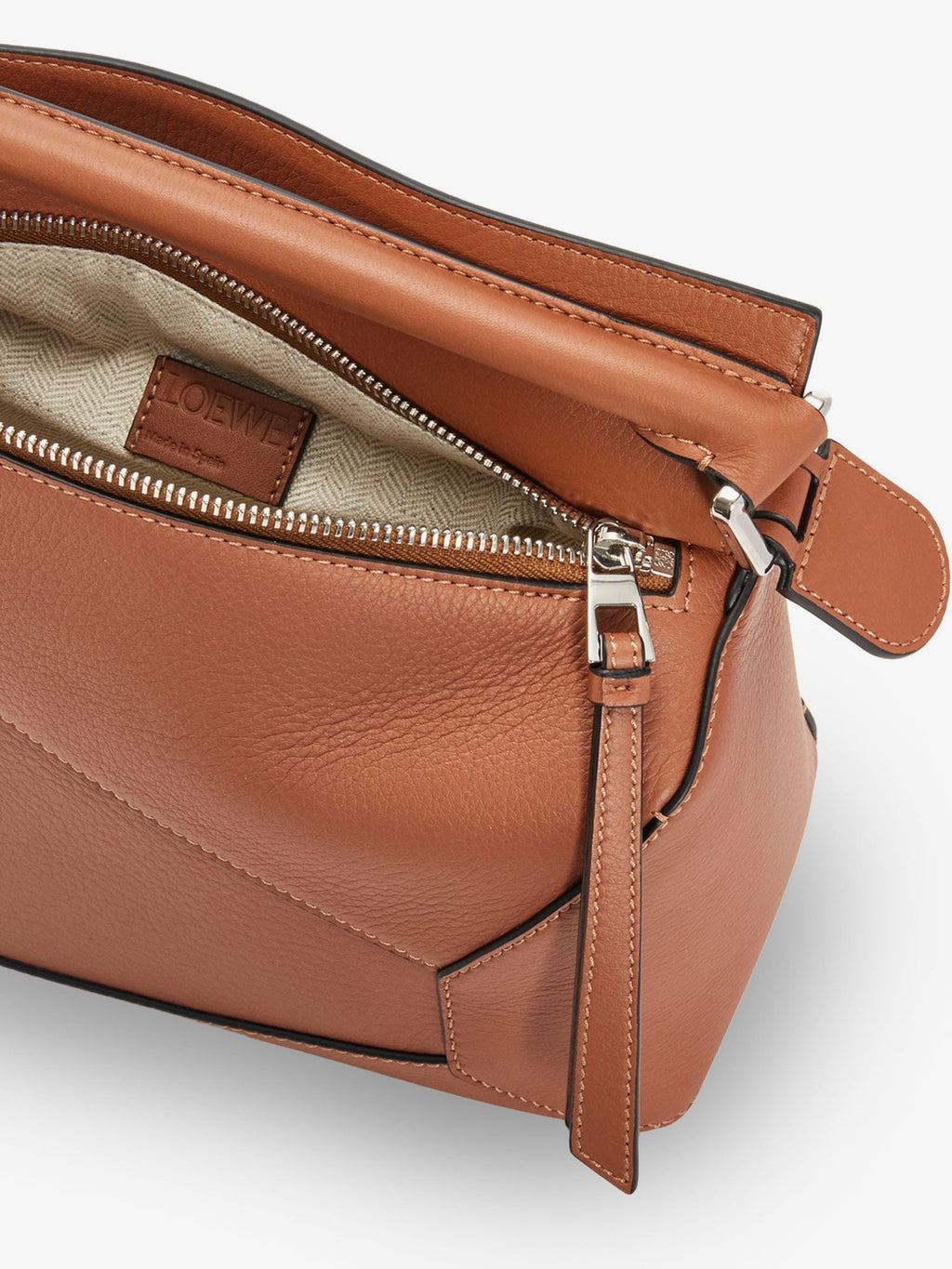 Loewe Women Puzzle Edge Leather Handbag With Engraved Anagram Logo