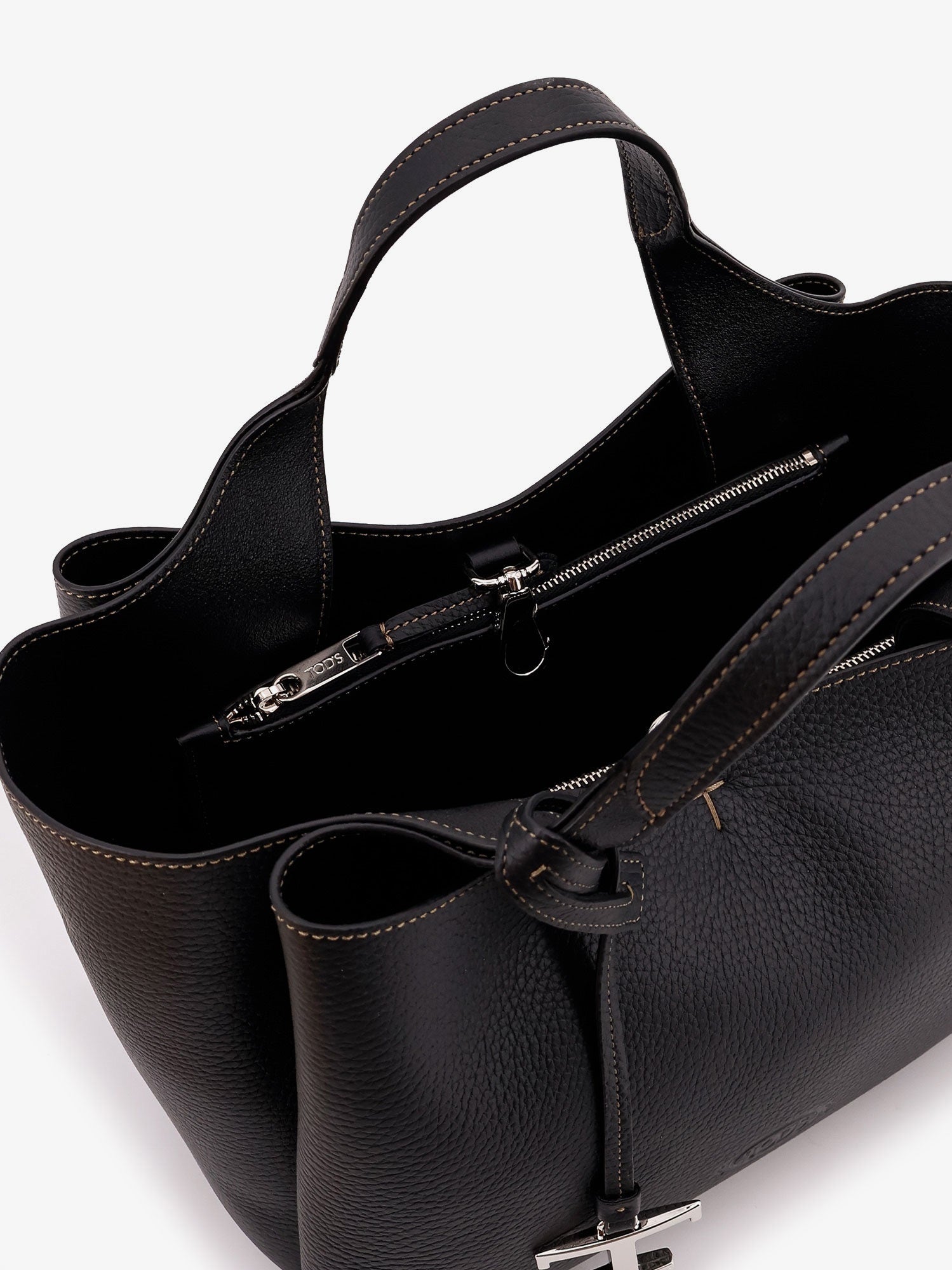 Tod's Women Leather Shoulder Bag