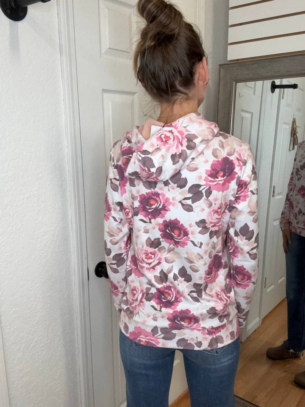 Hailey Pullover Hoodie In Autumn Blossom