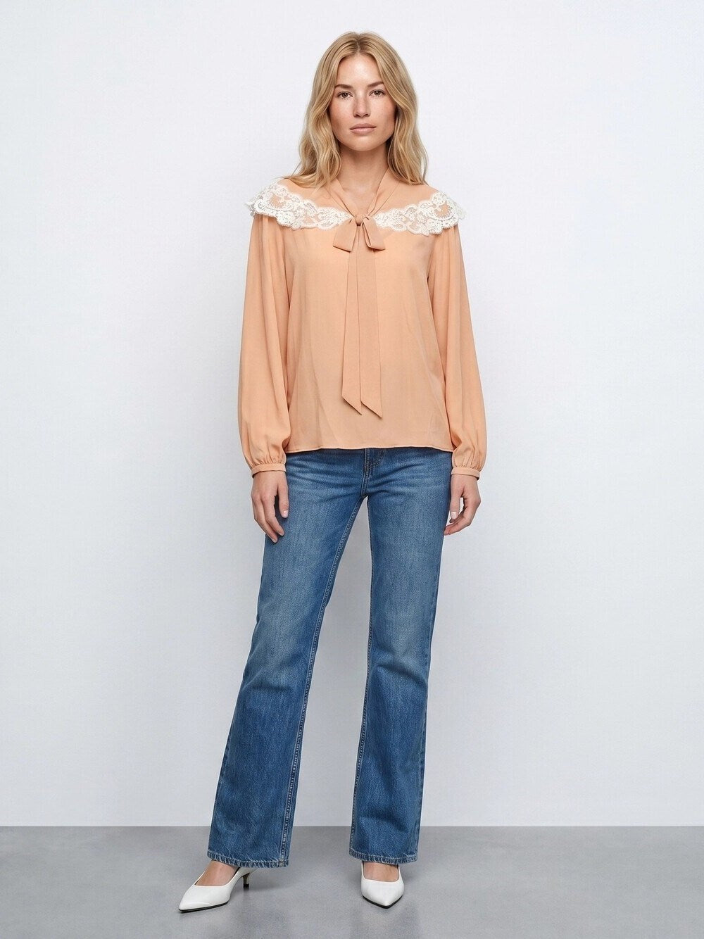 Chloe' Women Shirt With Laces