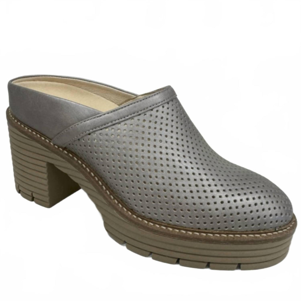 Women's Mansi Heeled Mule Clogs In Taupe