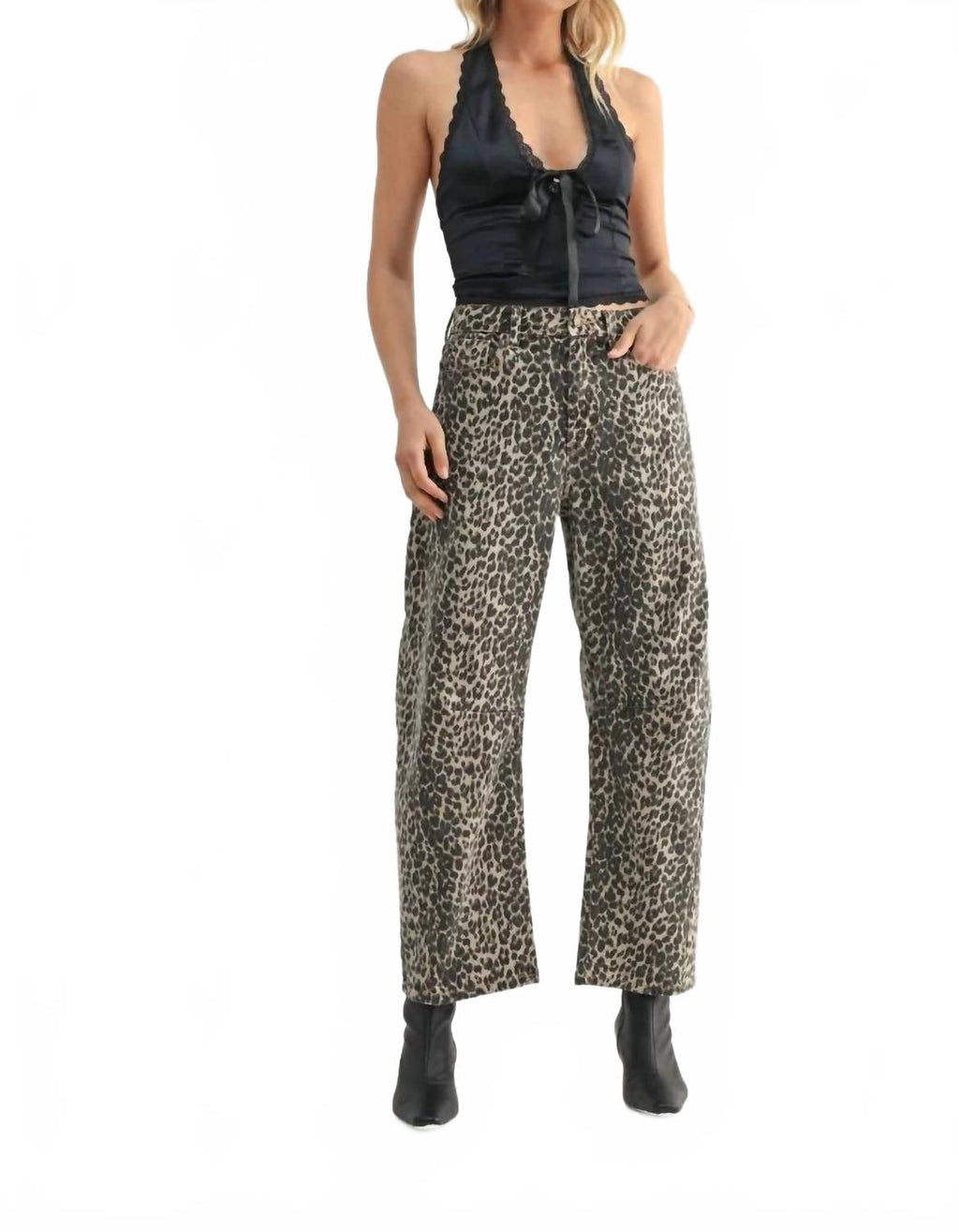 High-Waisted Tapered Fit Barrel Jeans In Leopard Print