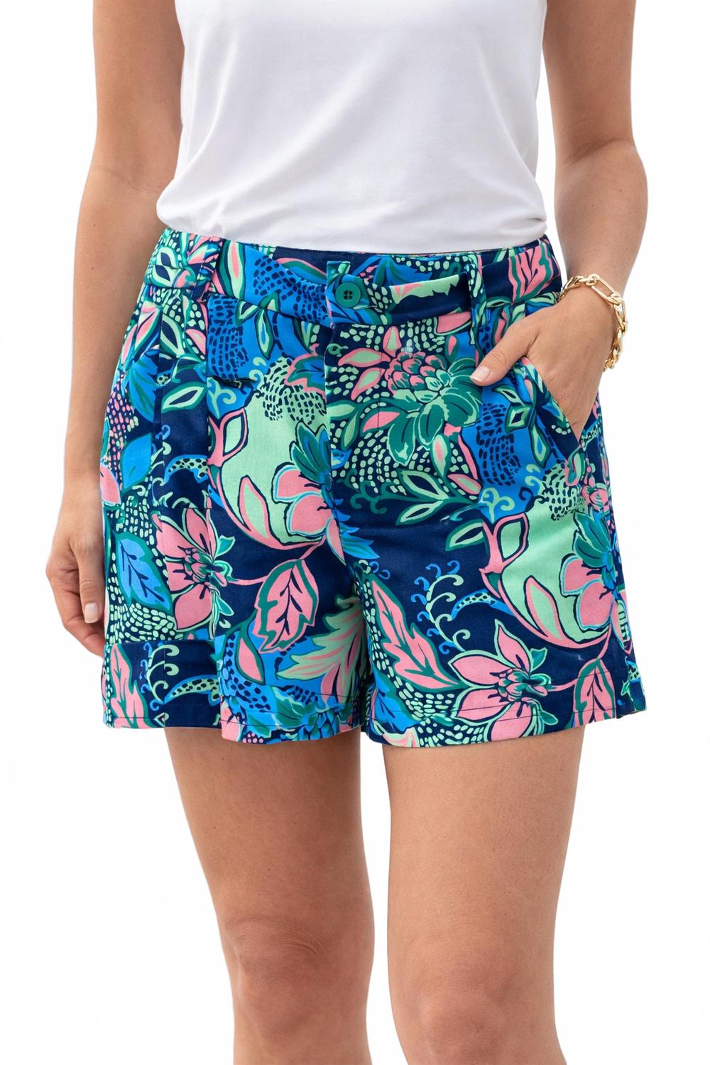 Front Pleated Shorts In Blue