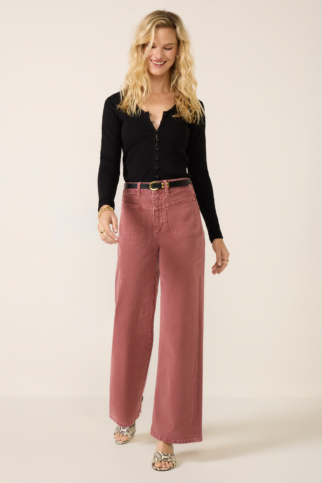 Women's Anessa w/ Front Yoke Wide Leg 31' Jean