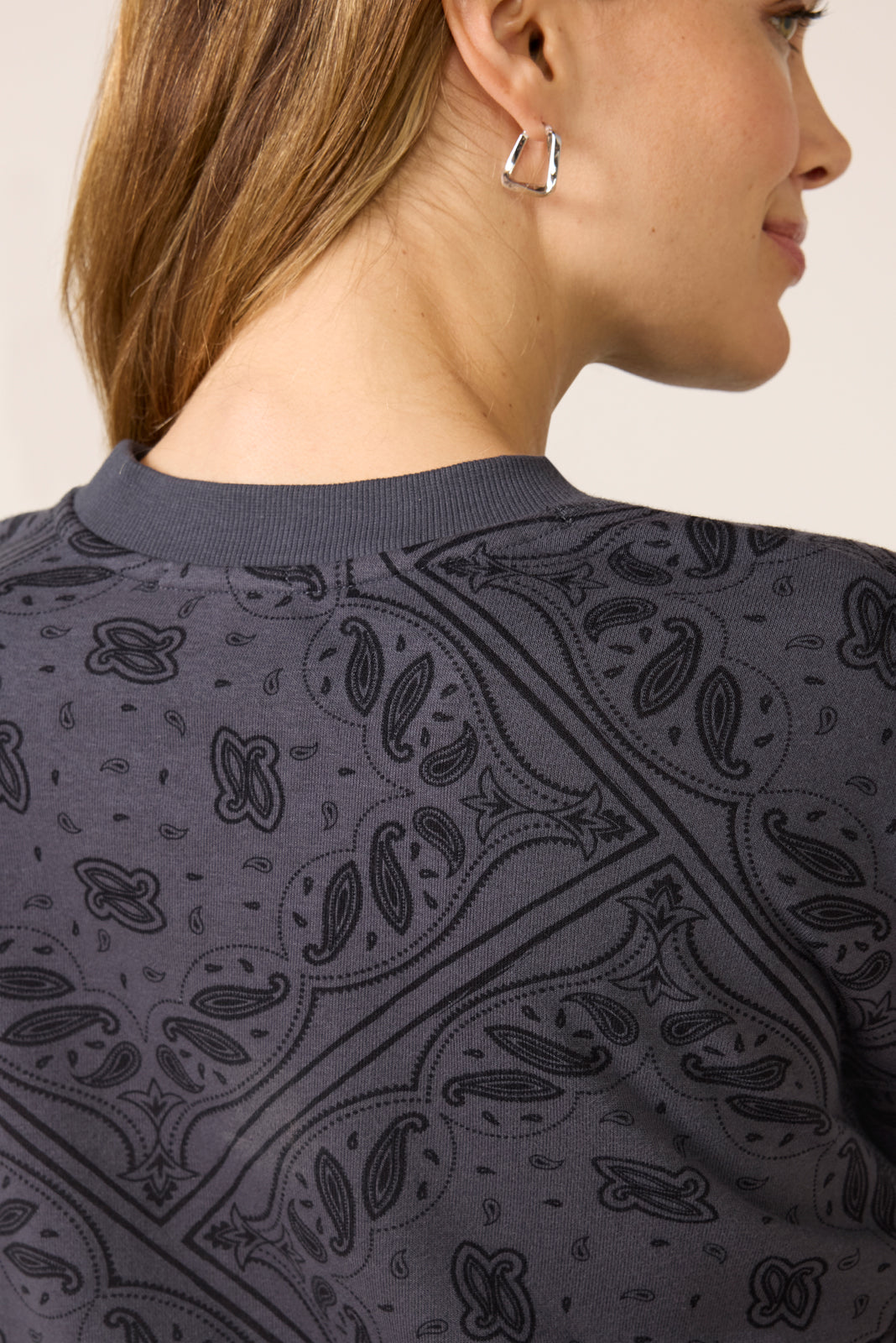 Women's Charlie Sweatshirt