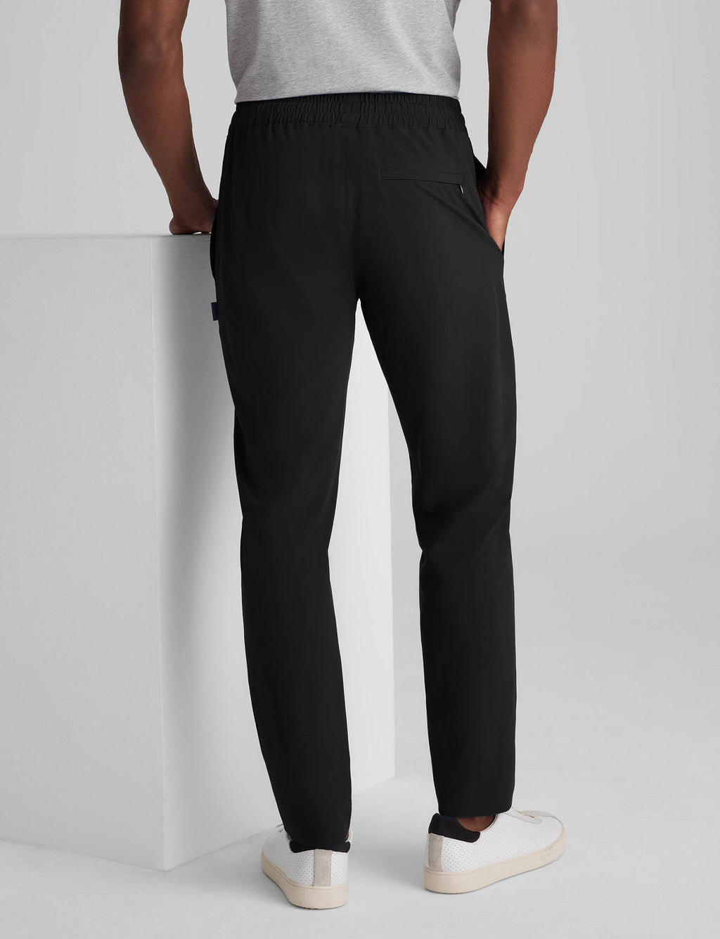 Men's Luxe Traveler Woven Pant