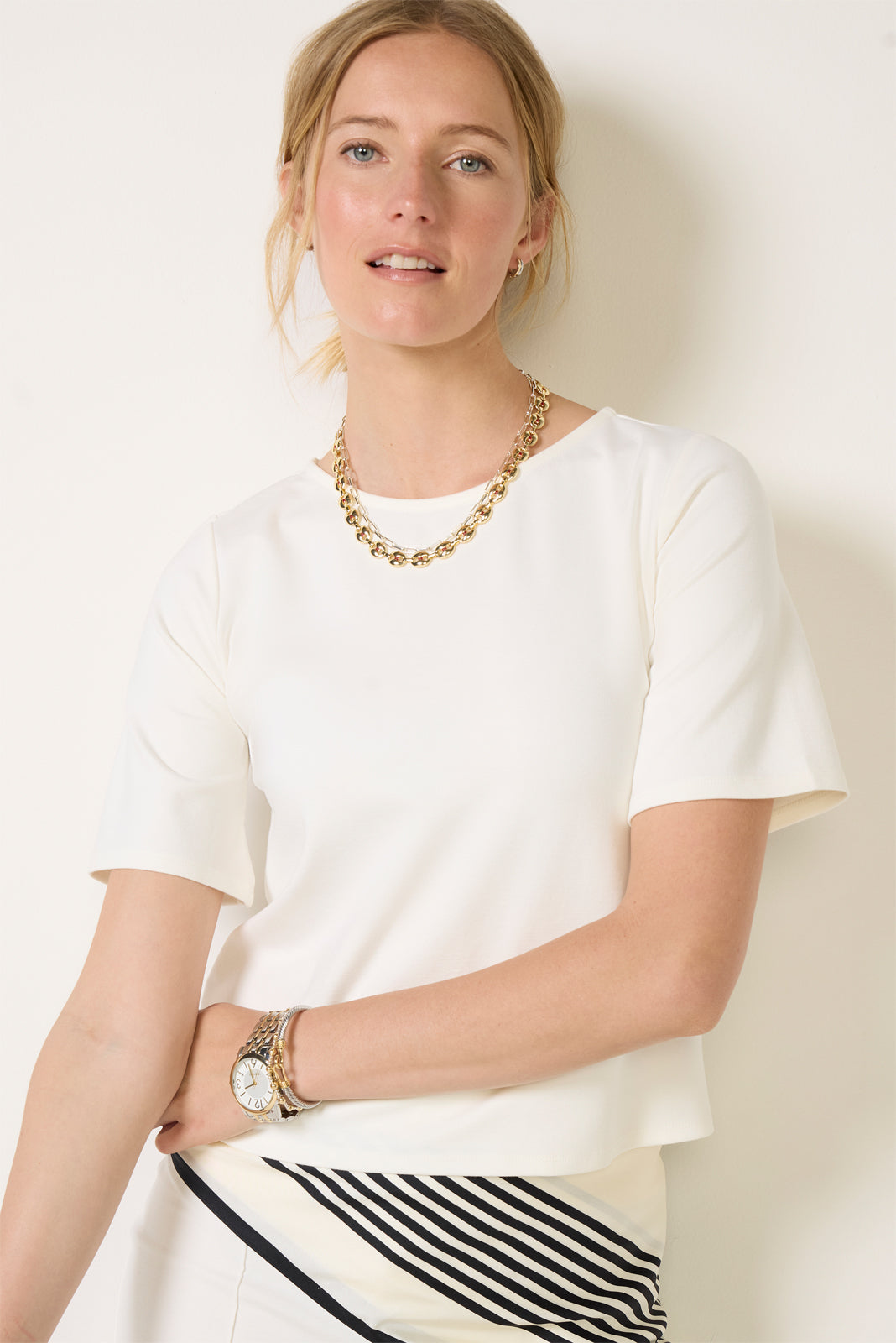 Women's Ponte Knit Short Sleeve Extended Top