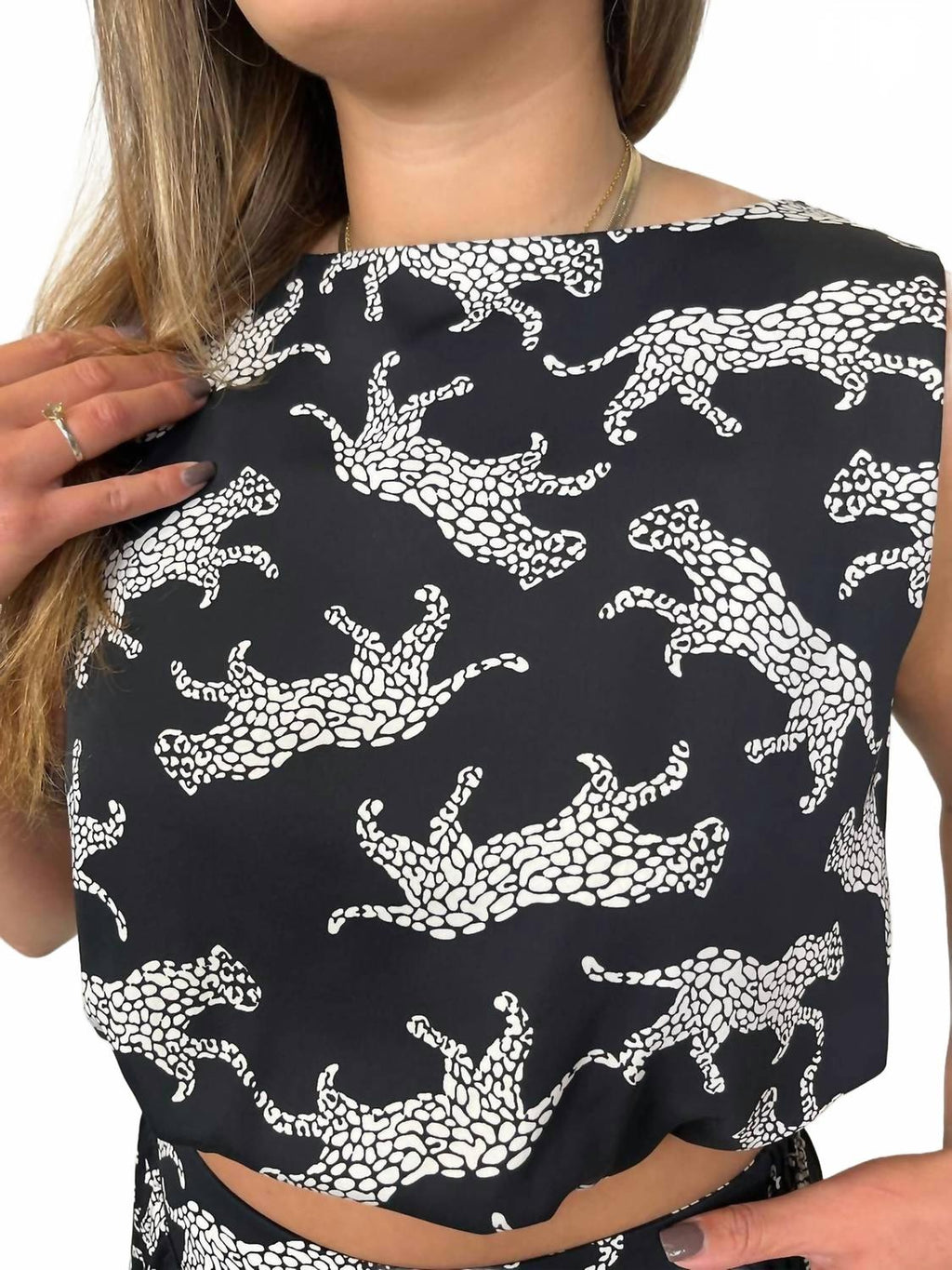 Animal Print Bubble Hem Crop Top In Black